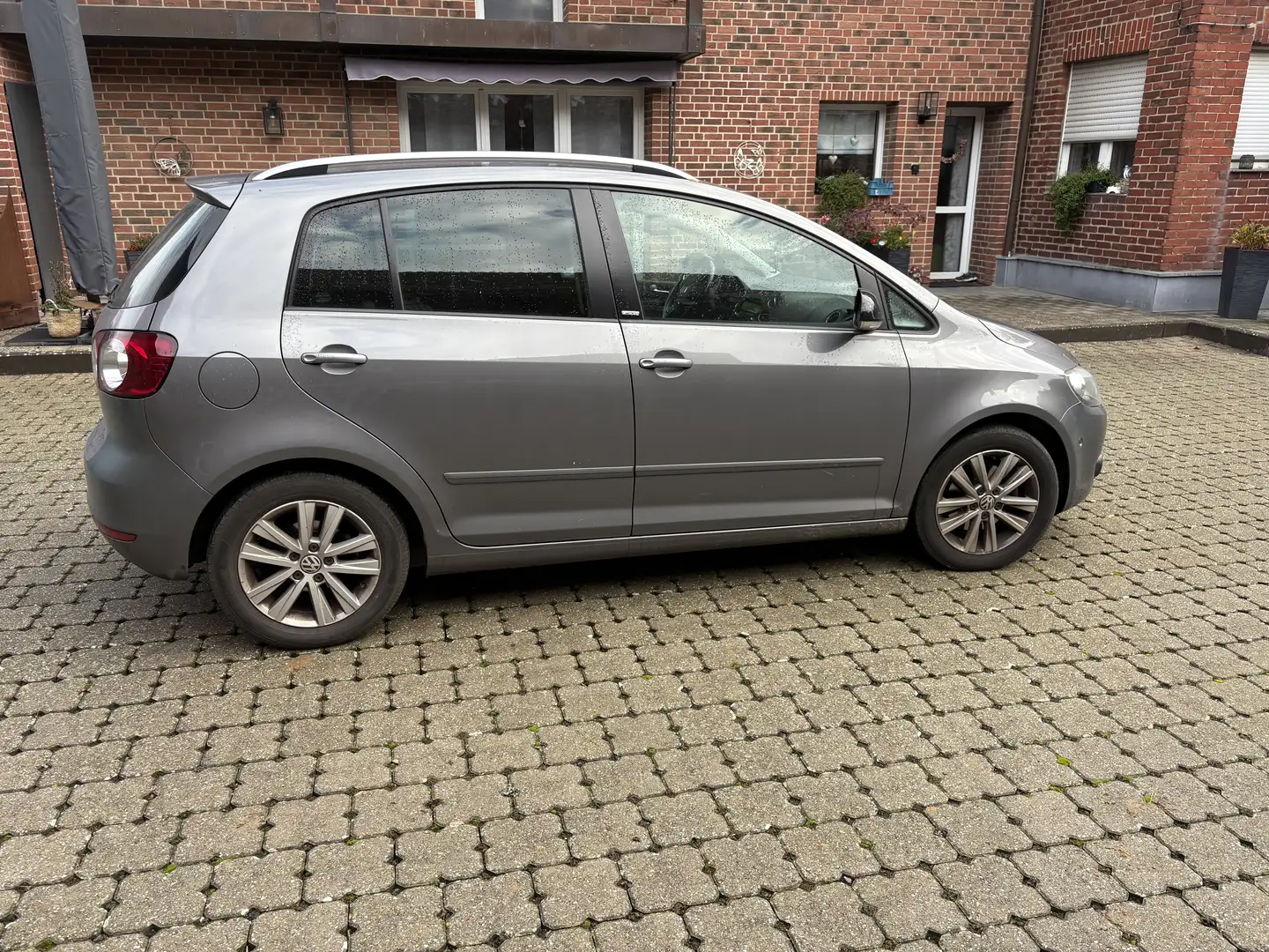 Volkswagen Golf Plus Plus1.6 TDI DPF BlueMotion Technology Trendline - 1