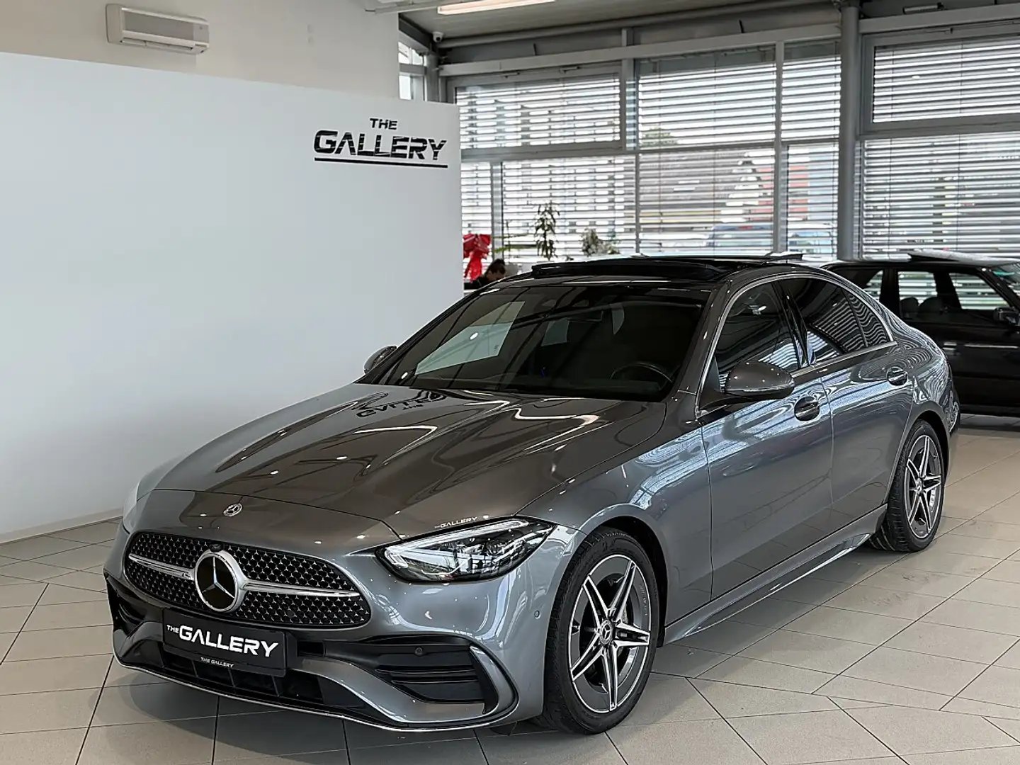 Mercedes-Benz C 200 d AMG-Line Aut.*Panorama*Ambiente*Kamera*Lenk-A... Grau - 1