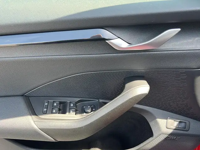 Skoda Octavia view 9