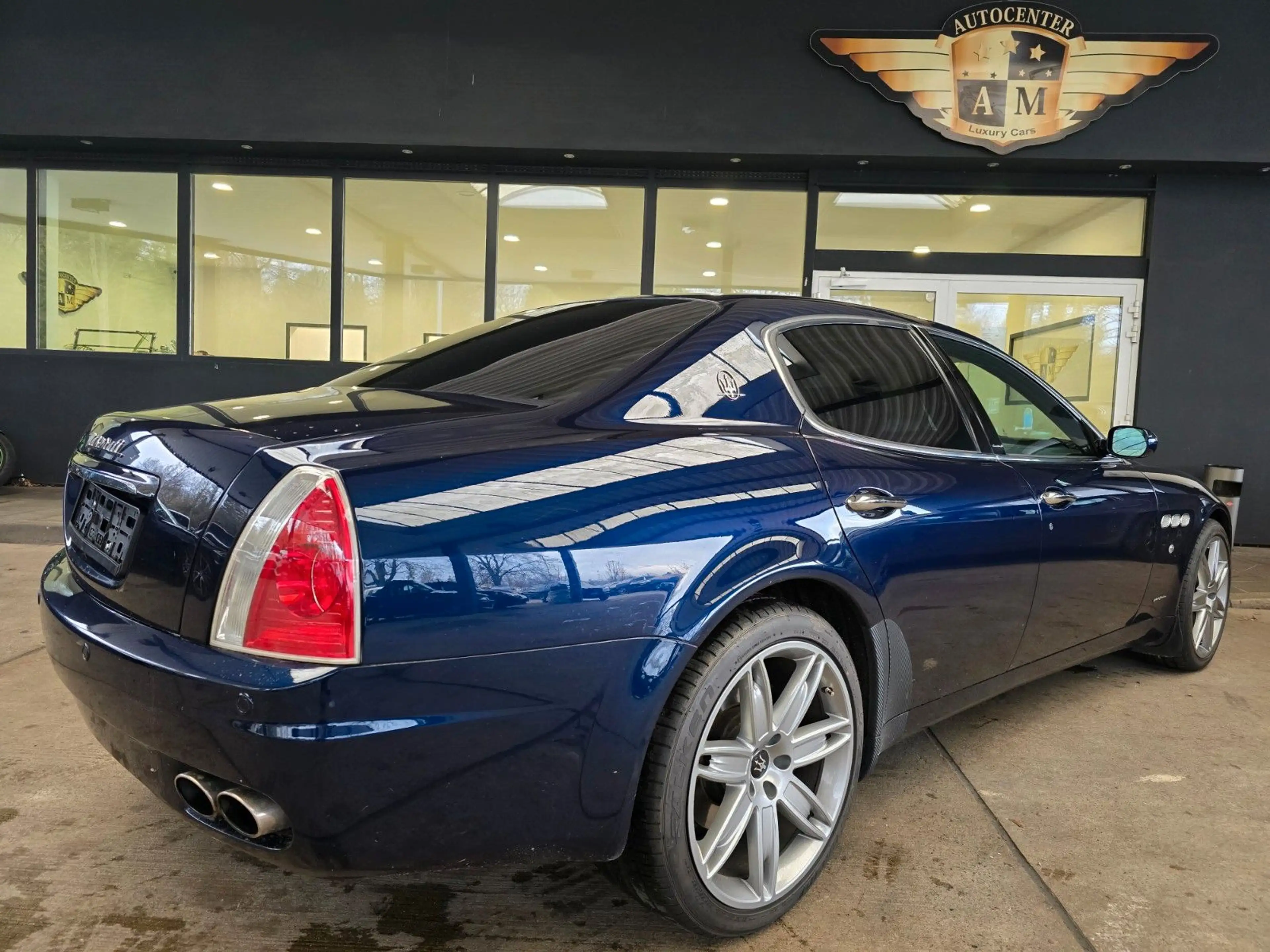 Maserati Quattroporte Executive GT SSD/NAVI/BLAU-Metallic — photo 8