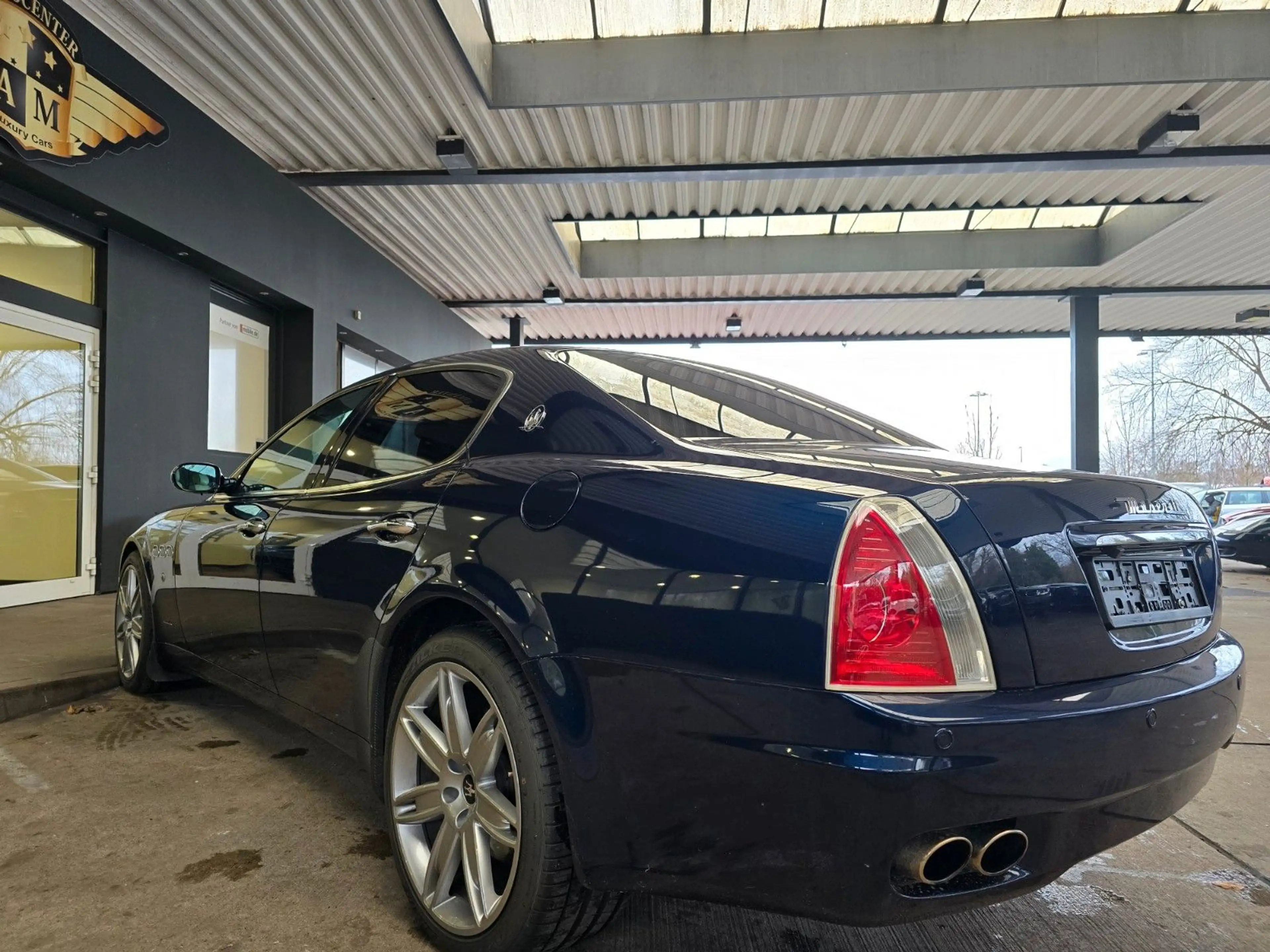 Maserati Quattroporte Executive GT SSD/NAVI/BLAU-Metallic — photo 12