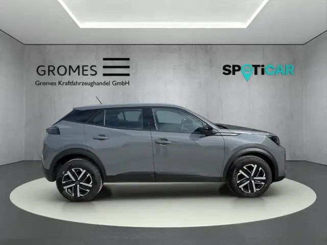 Peugeot 2008 view 2