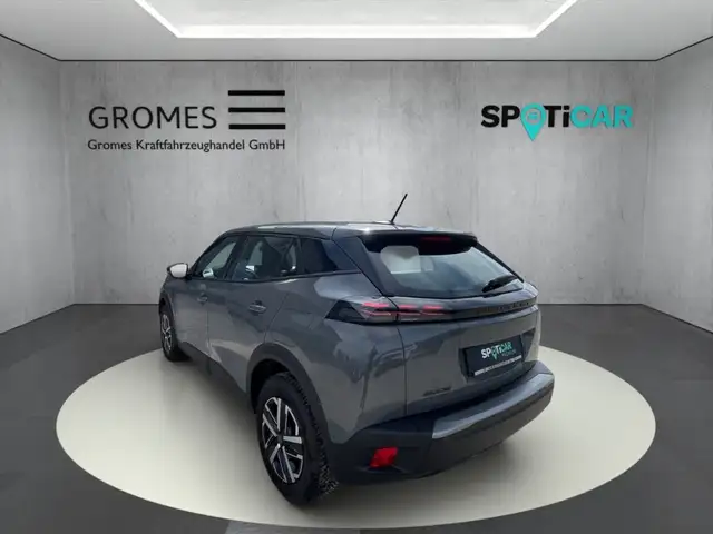 Peugeot 2008 view 5