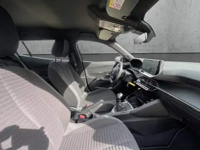 Peugeot 2008 view 13