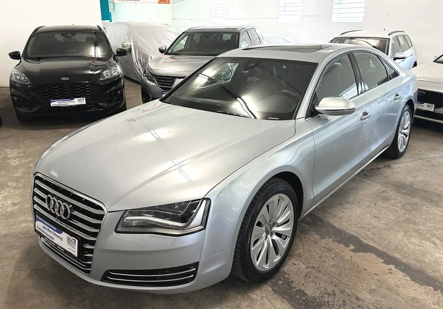Audi A8 TFSI, Top Ausstattung, Audi Service Silber - 1