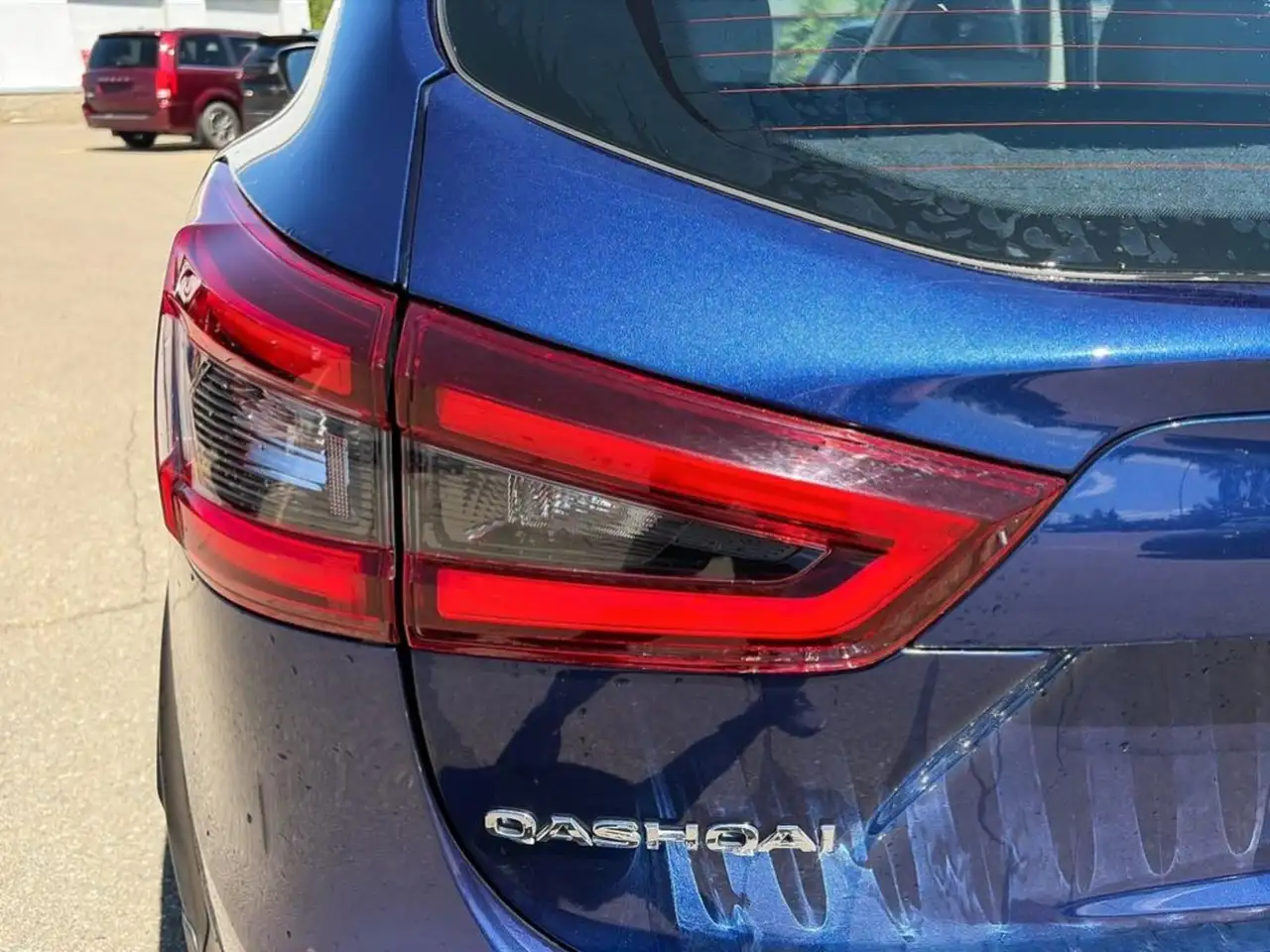 Nissan Qashqai снимка Nissan Qashqai