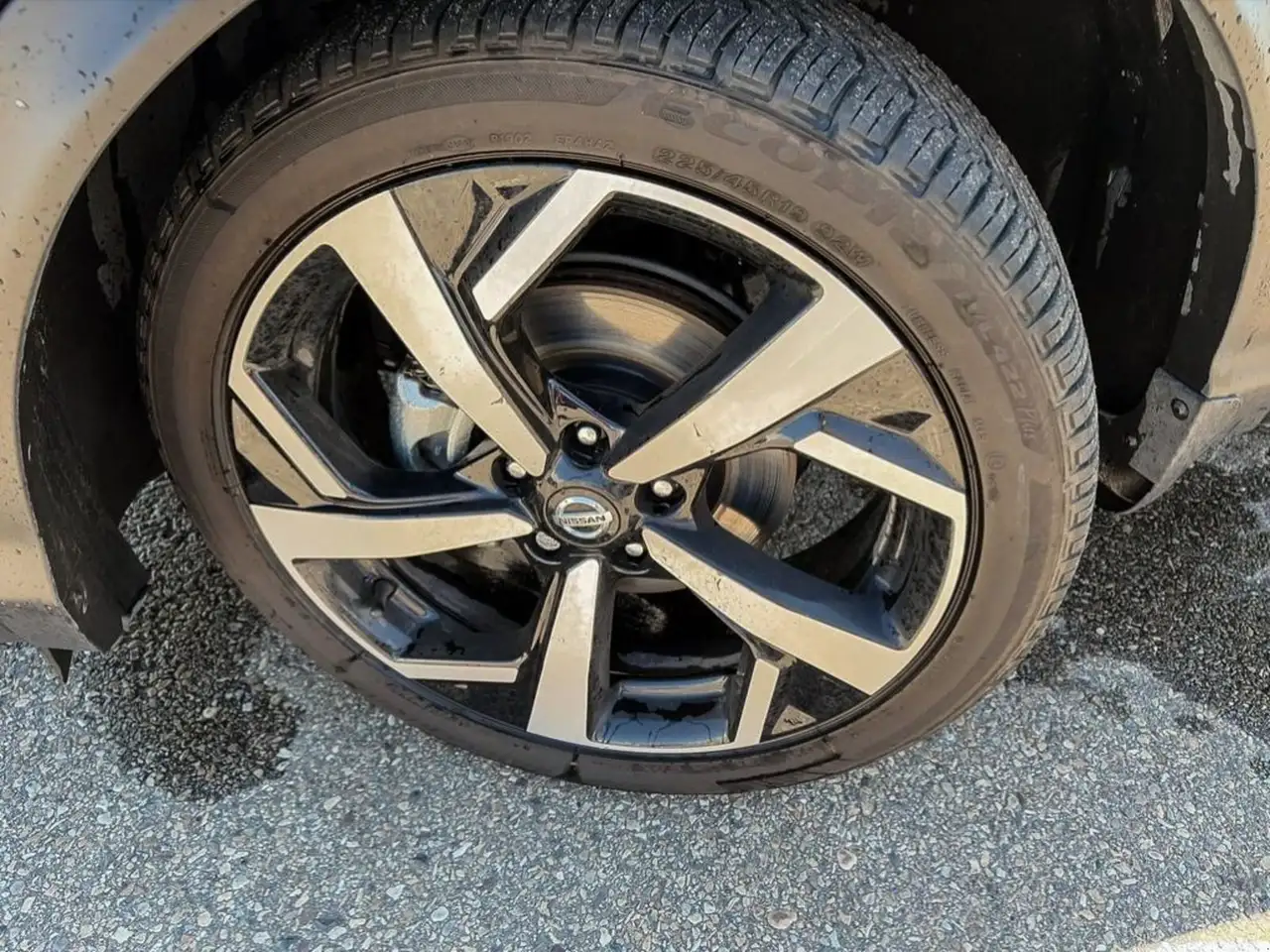 Nissan Qashqai снимка Nissan Qashqai
