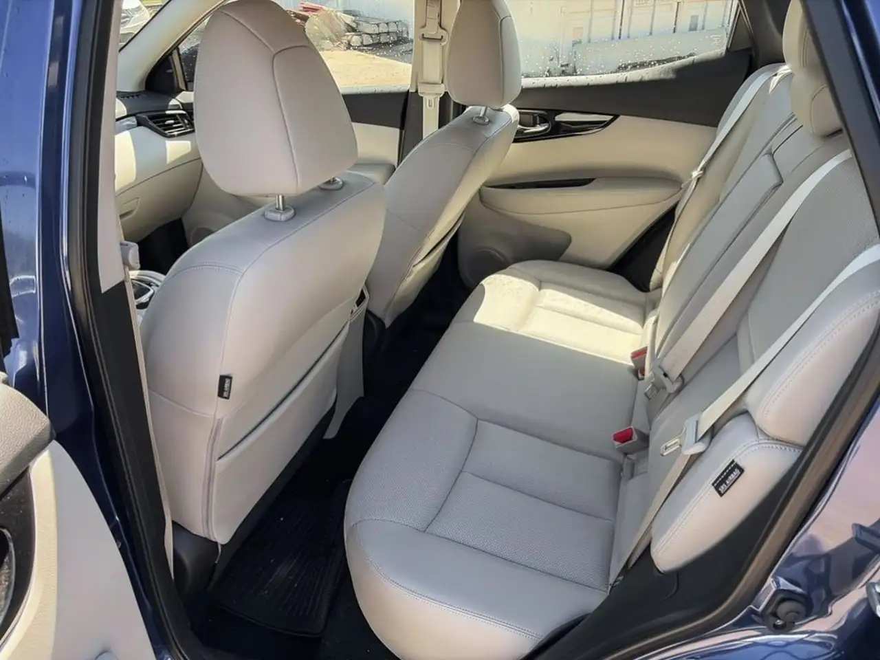 Nissan Qashqai снимка Nissan Qashqai