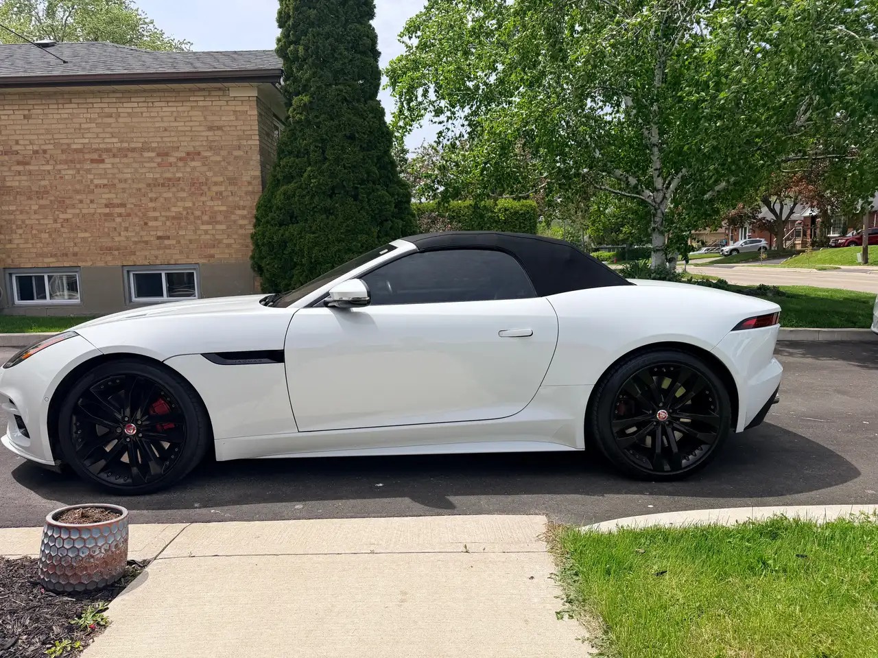 Jaguar F-Type снимка Jaguar F-Type