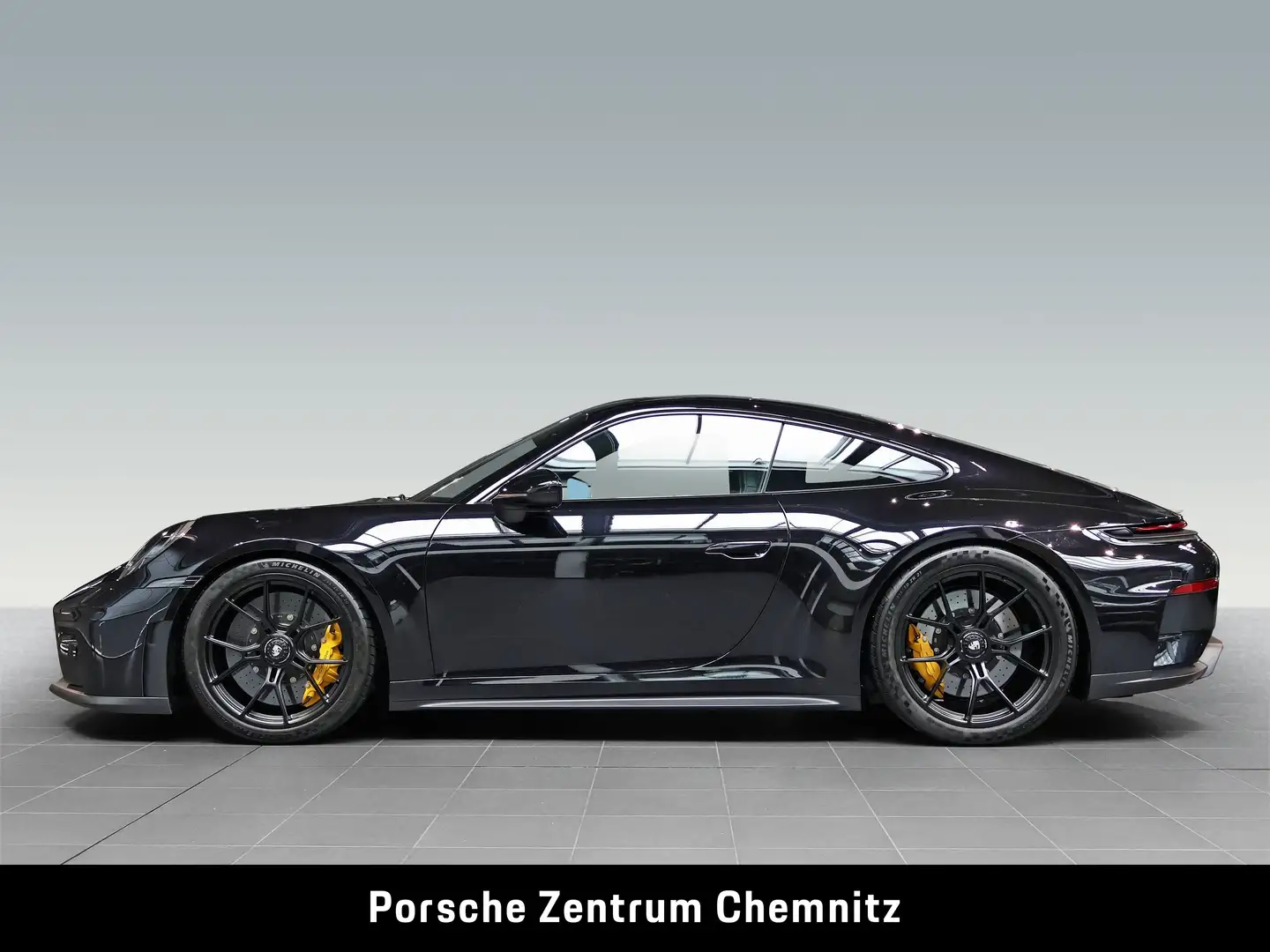 Porsche 911 GT3 mit Touring Paket PCCB;Lift;BOSE;90-Tank Schwarz - 2