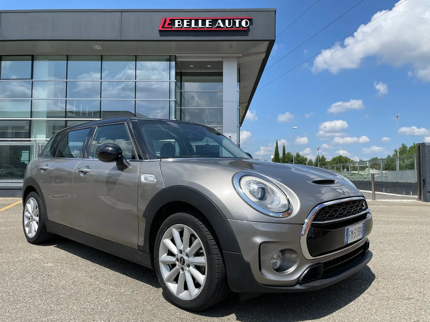 MINI Cooper SD Clubman 2.0 d Hype auto 8 marce Grau - 1