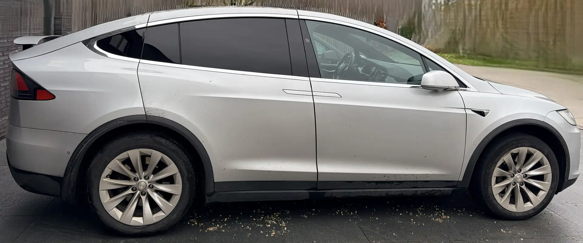 Tesla Model X Model X 75D Allradantrieb Zilver - 2