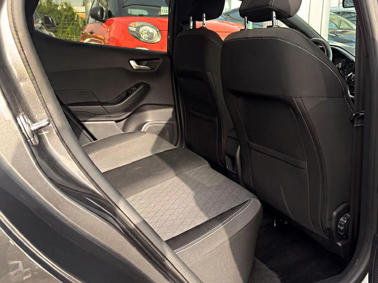 Ford Fiesta 1.0 ecoboost hybrid, миниатюра 13
