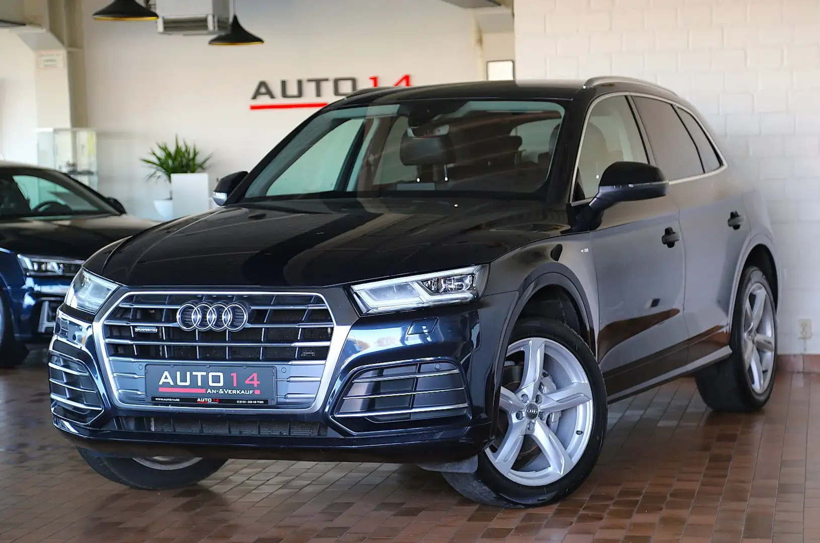 Audi Q5 40 TDI quattro S-Line Navi LED AHK Kamera 20" Bleu - 1