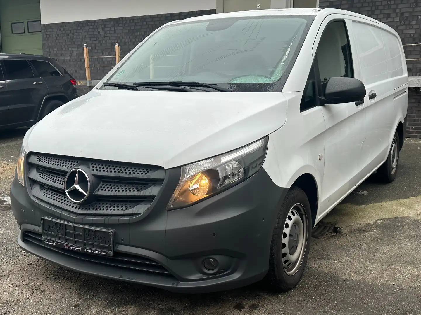 Mercedes-Benz Vito 114 CDI (BlueTEC) Kompakt Aut. Navi/SHZ/PDC Weiß - 1