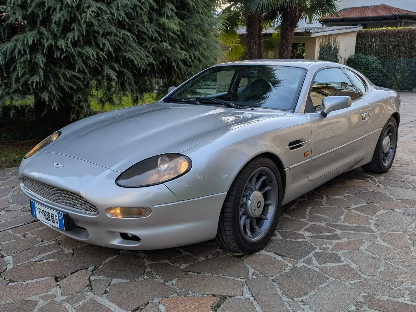 Aston Martin DB7 DB7 coupe 3.2 Srebrny - 1