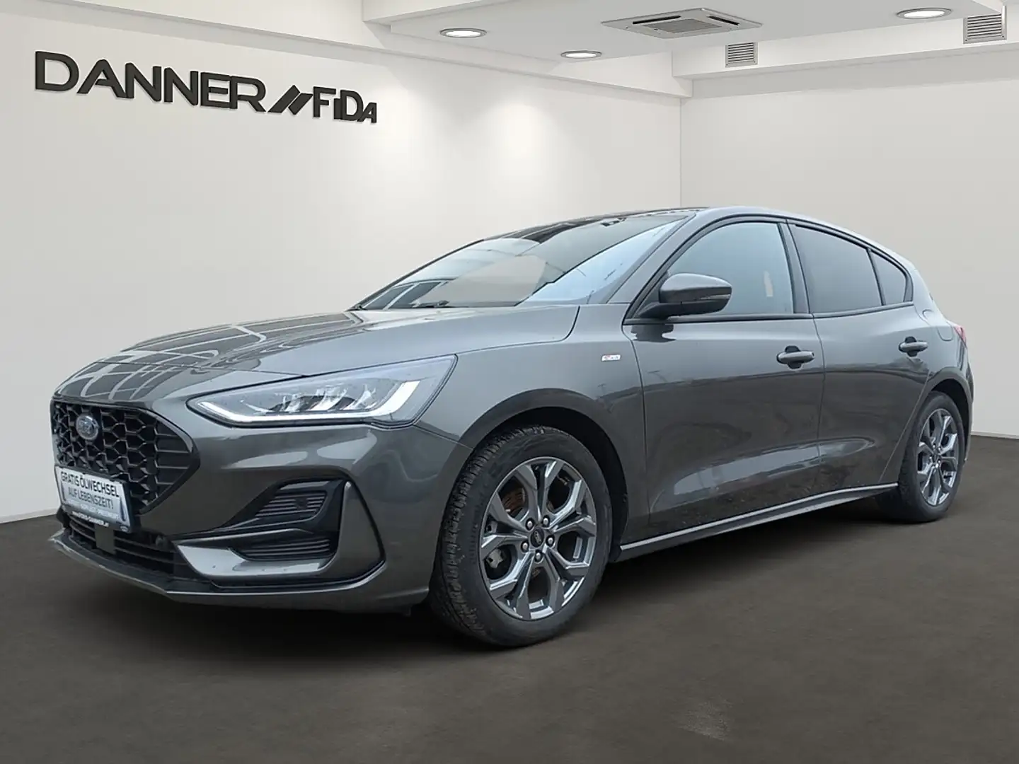 Ford Focus 125PS Benzin/Schaltgetriebe 1,0 EcoBoost ST-Lin... Grau - 1
