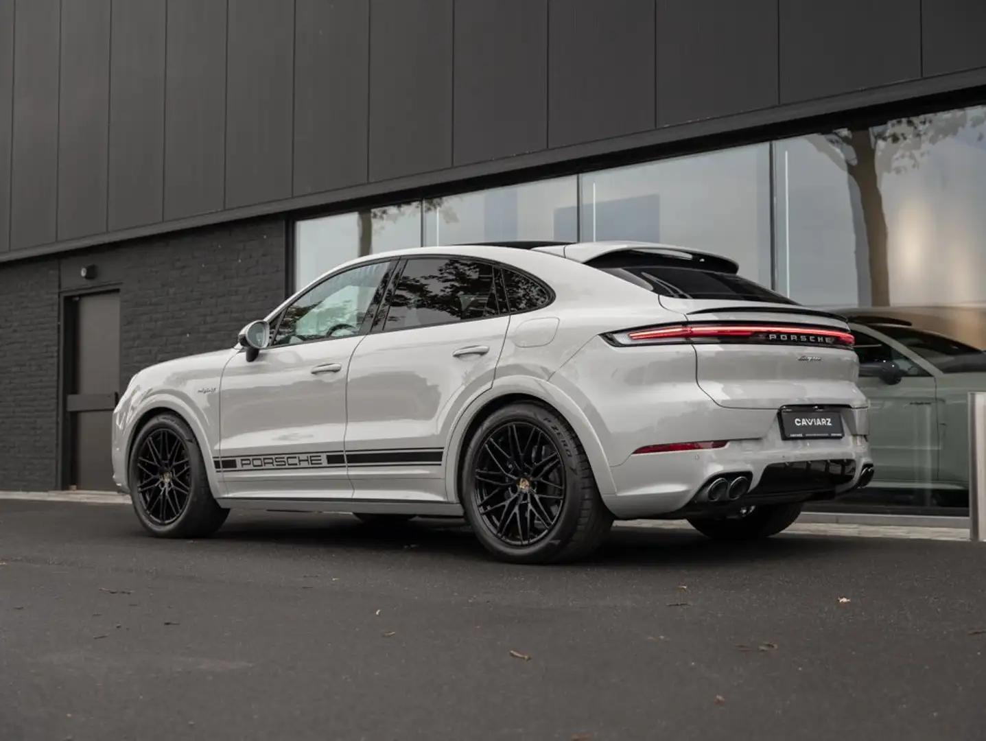 Porsche Cayenne E-HYB COUPE SPORTDESIGN/TREKH/INNO/HUD/14W/BOSE Gris - 2