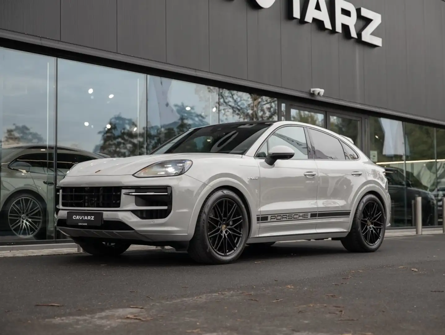 Porsche Cayenne E-HYB COUPE SPORTDESIGN/TREKH/INNO/HUD/14W/BOSE Gris - 1