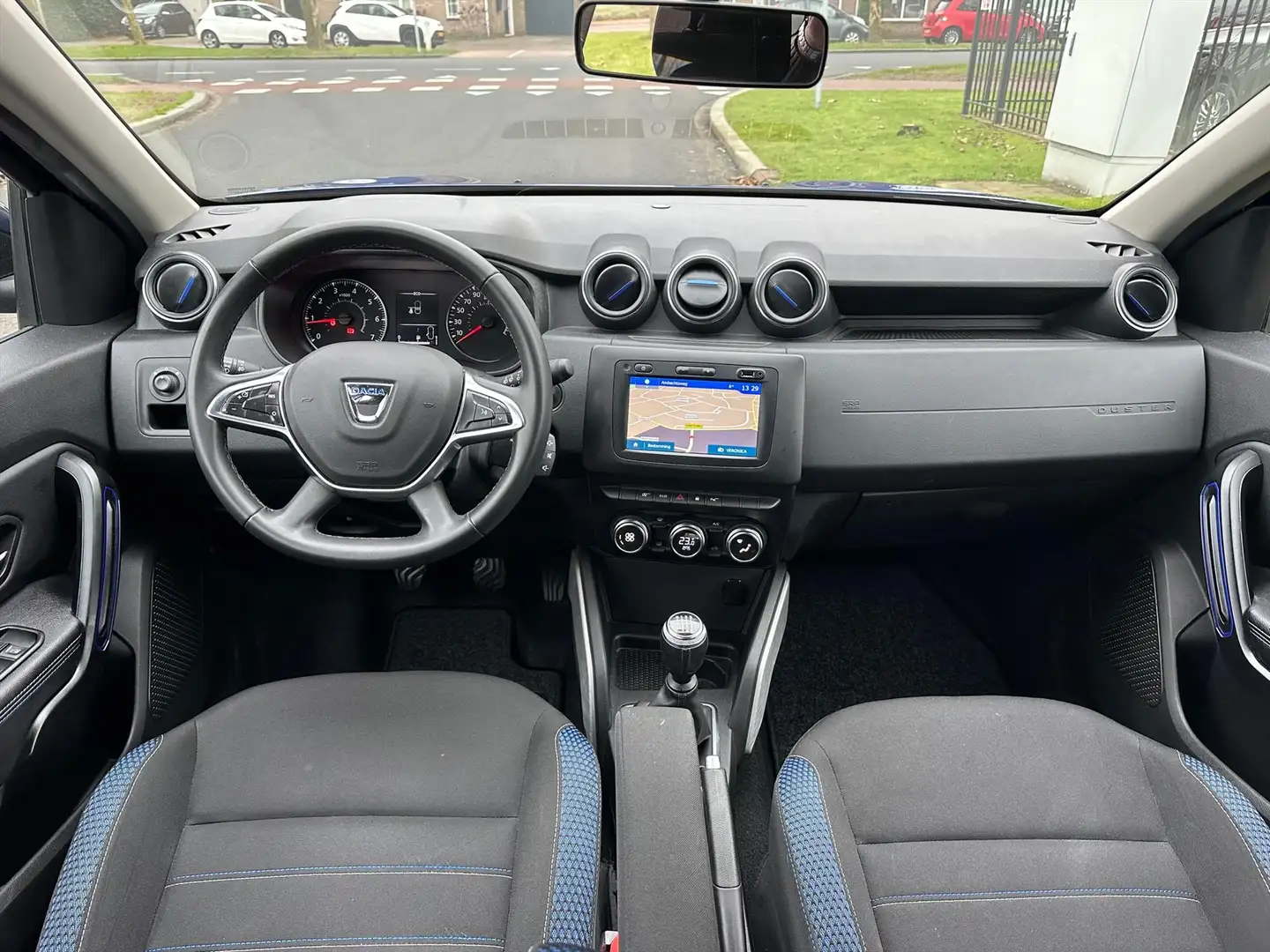Dacia Duster 1.3 TCe 130pk GPF 4x2 Série Limitée 15th Anniversa Blue - 2