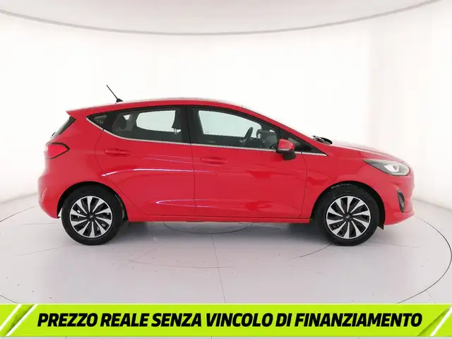 Ford Fiesta view 3