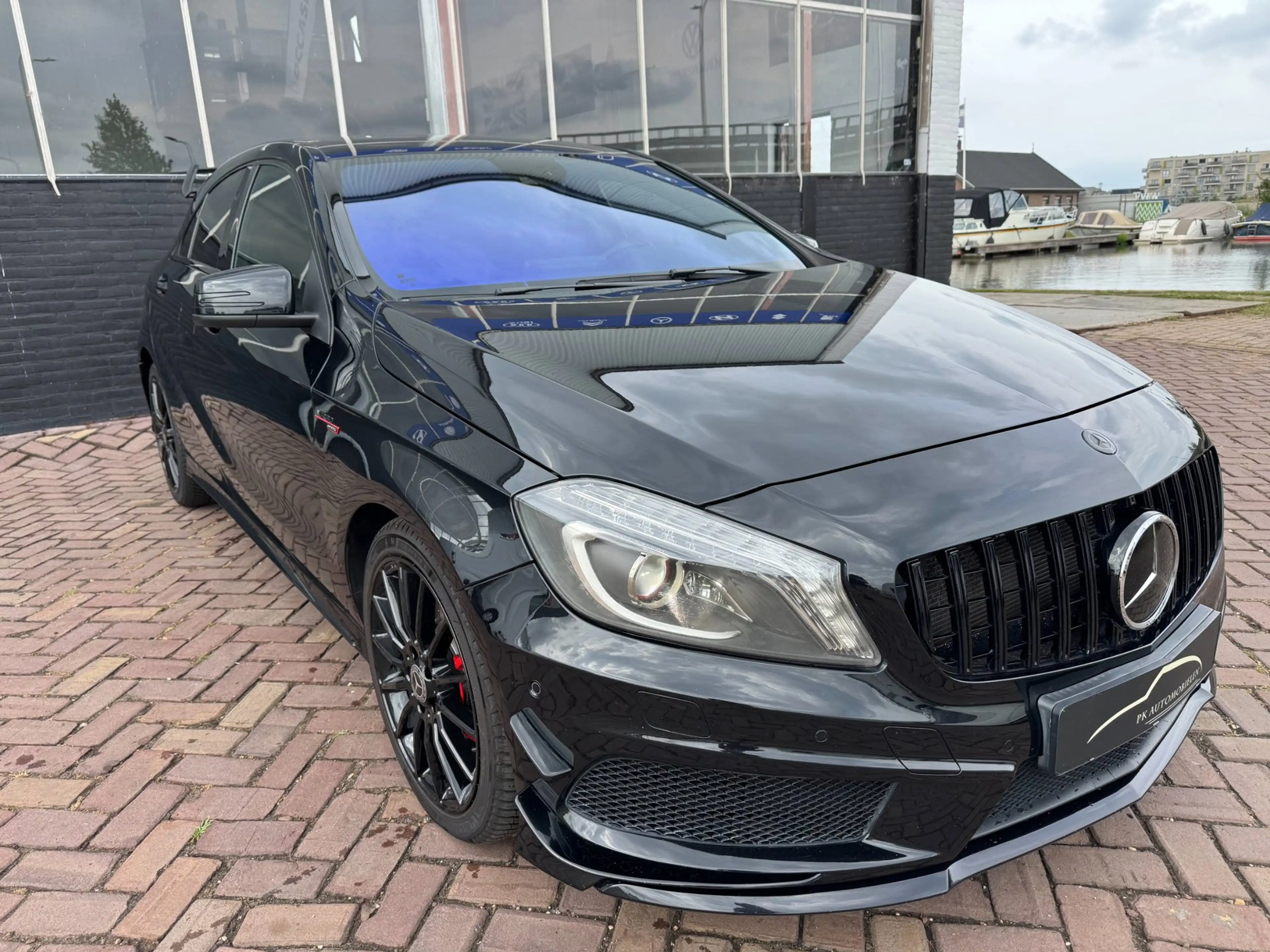 Mercedes-Benz A 250 4MATIC Prestige AMG **HANDEL/EXPORT GEEN GARANTIE* — photo 3