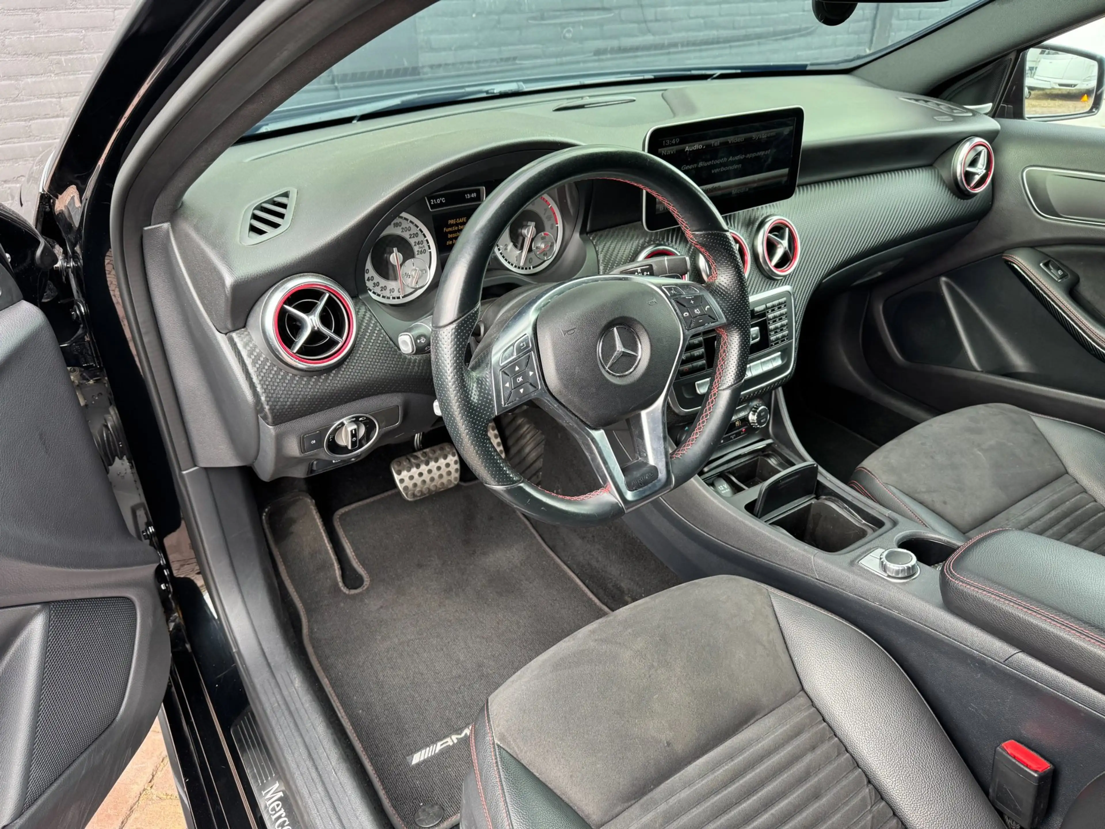 Mercedes-Benz A 250 4MATIC Prestige AMG **HANDEL/EXPORT GEEN GARANTIE* — photo 14