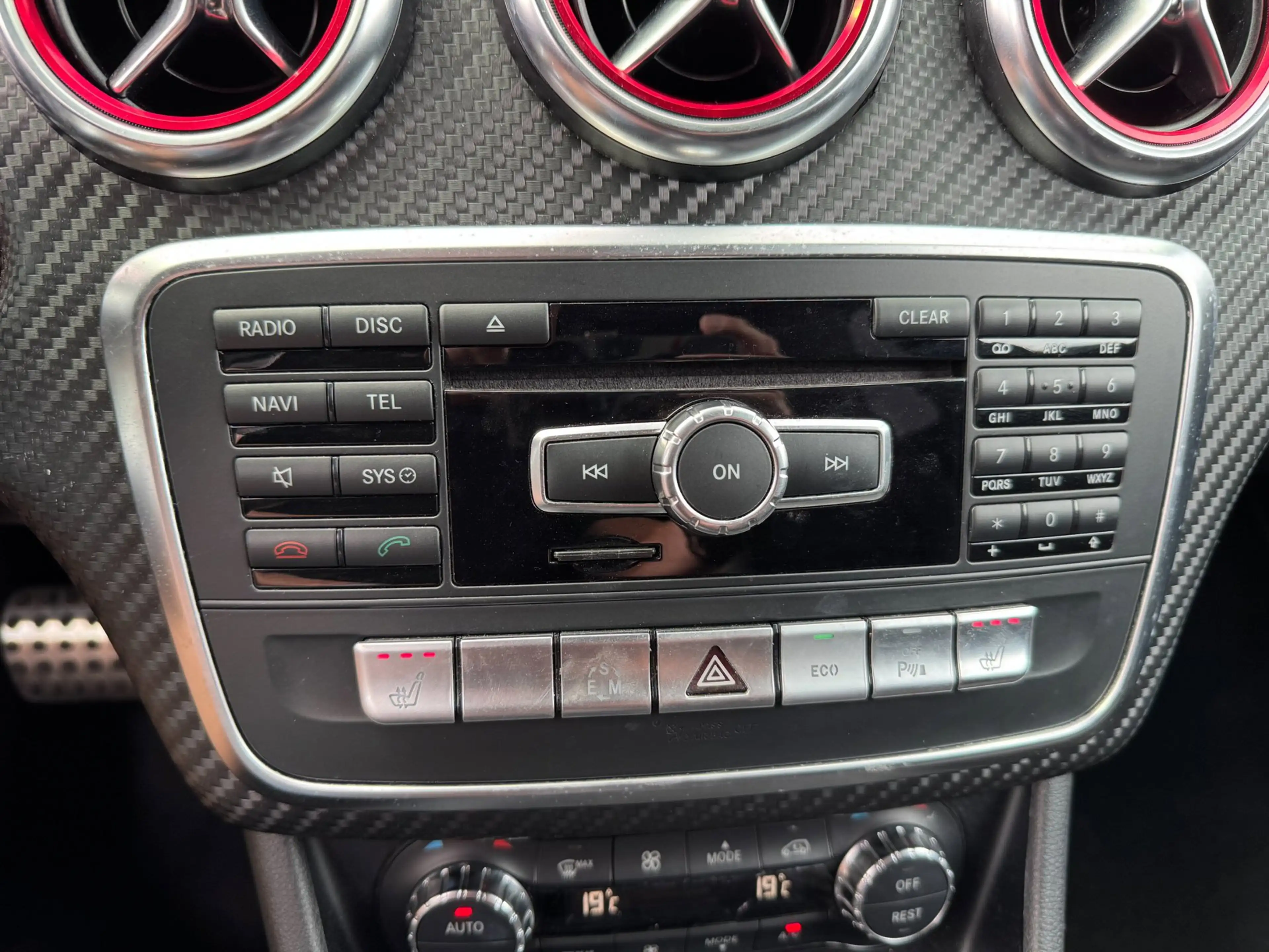 Mercedes-Benz A 250 4MATIC Prestige AMG **HANDEL/EXPORT GEEN GARANTIE* — photo 20