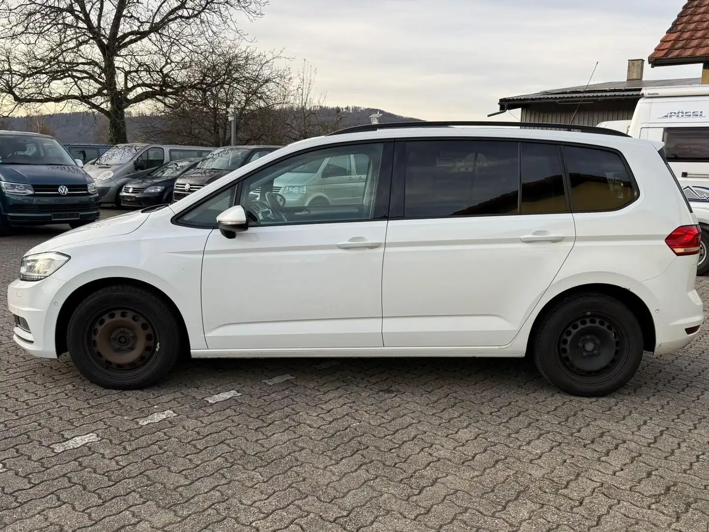 Volkswagen Touran Touran 2.0 TDI DSG LED PANO 7 SI Weiß - 2