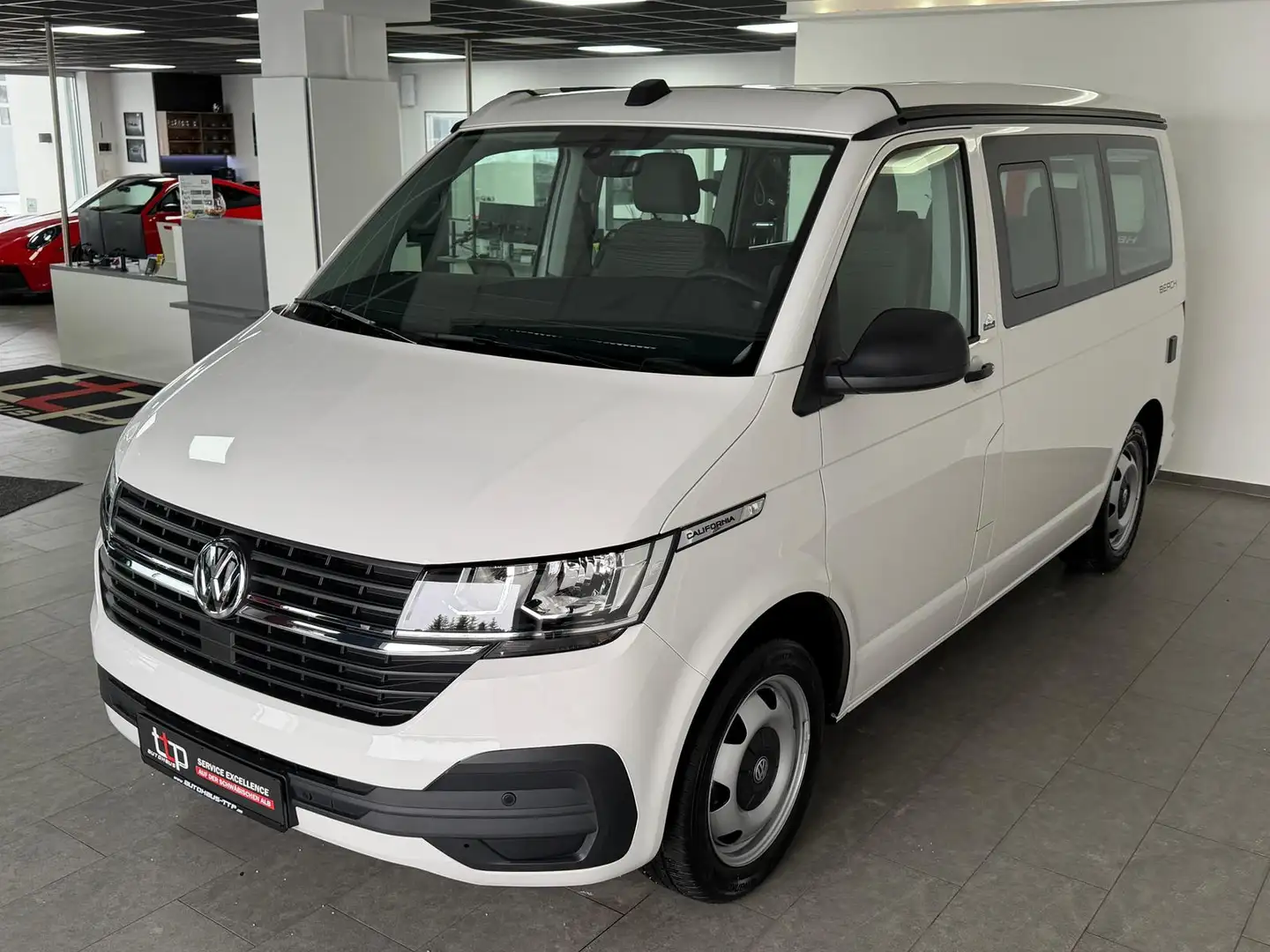 Volkswagen T6.1 California 2.0 TDI Beach Camper AHK PDC Weiß - 2