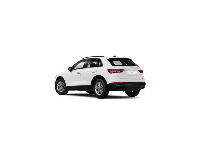 Audi Q3 view 5