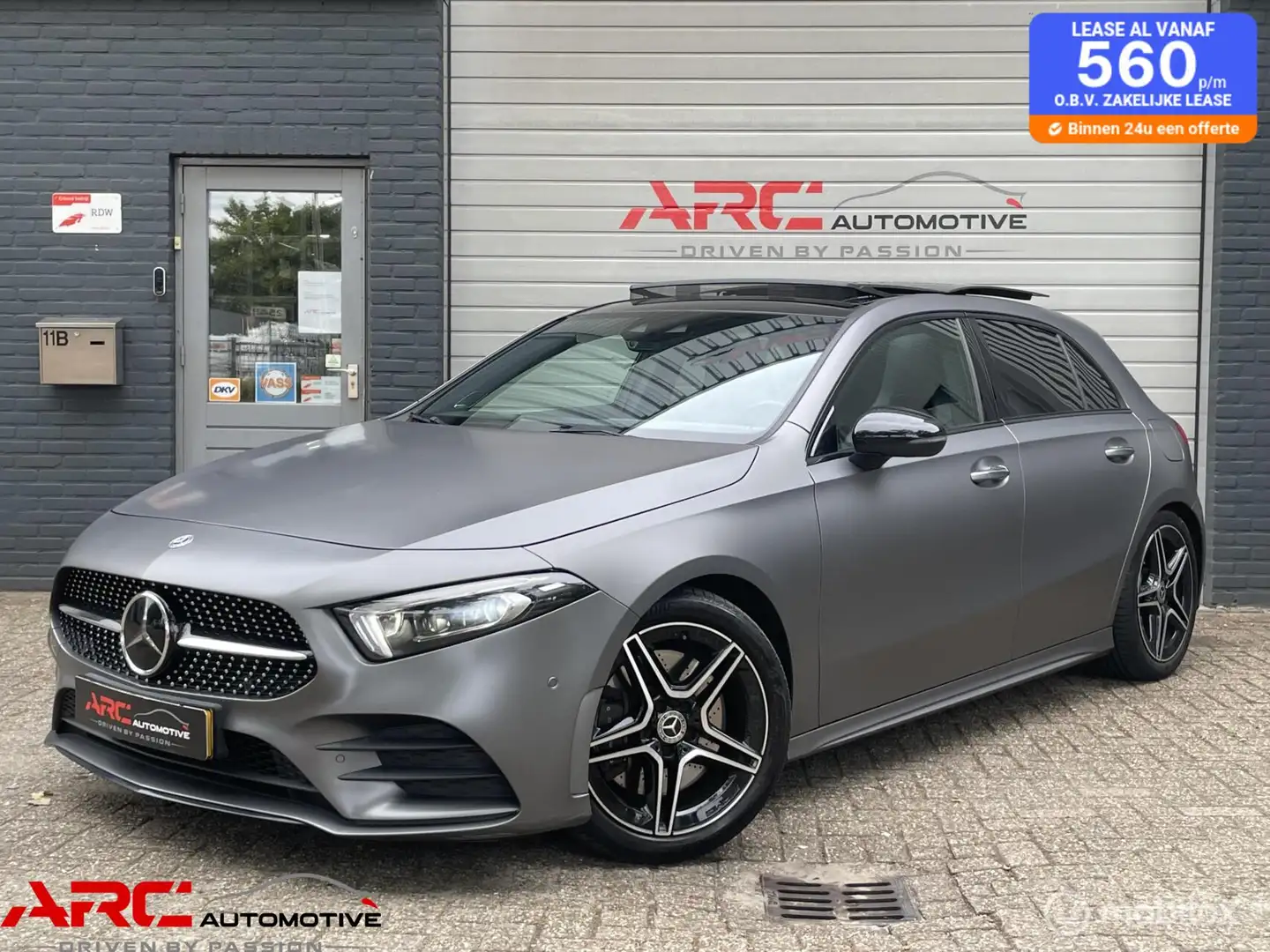 Mercedes-Benz A 250 4MATIC AMG 2eig - PANO/CAMERA/DEALEROH Grijs - 1