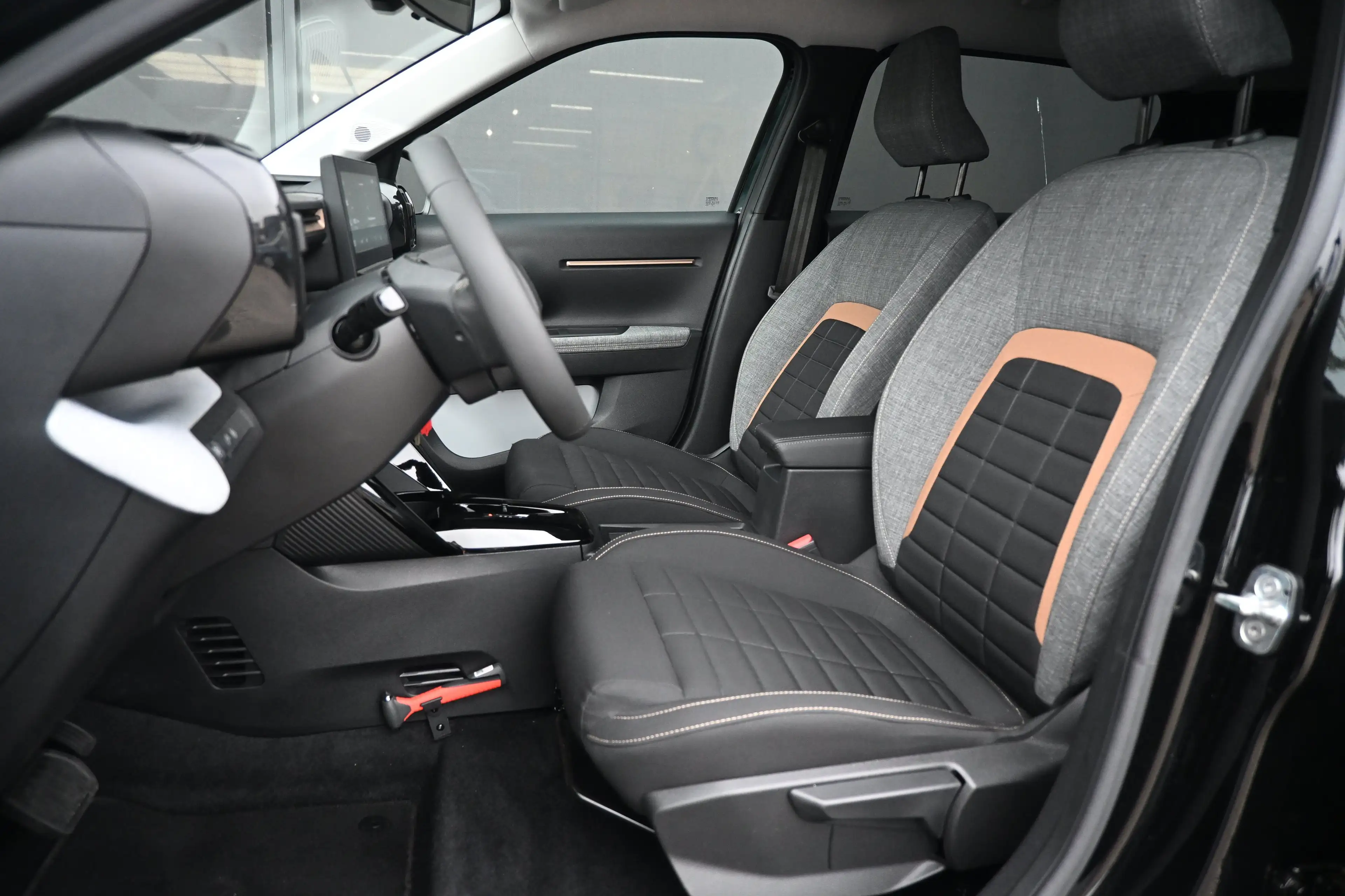 Citroen C3 Aircross ë-C3 Plus 113pk Comfort Range 44 kWh Tot 8 Jaar Ga — photo 7