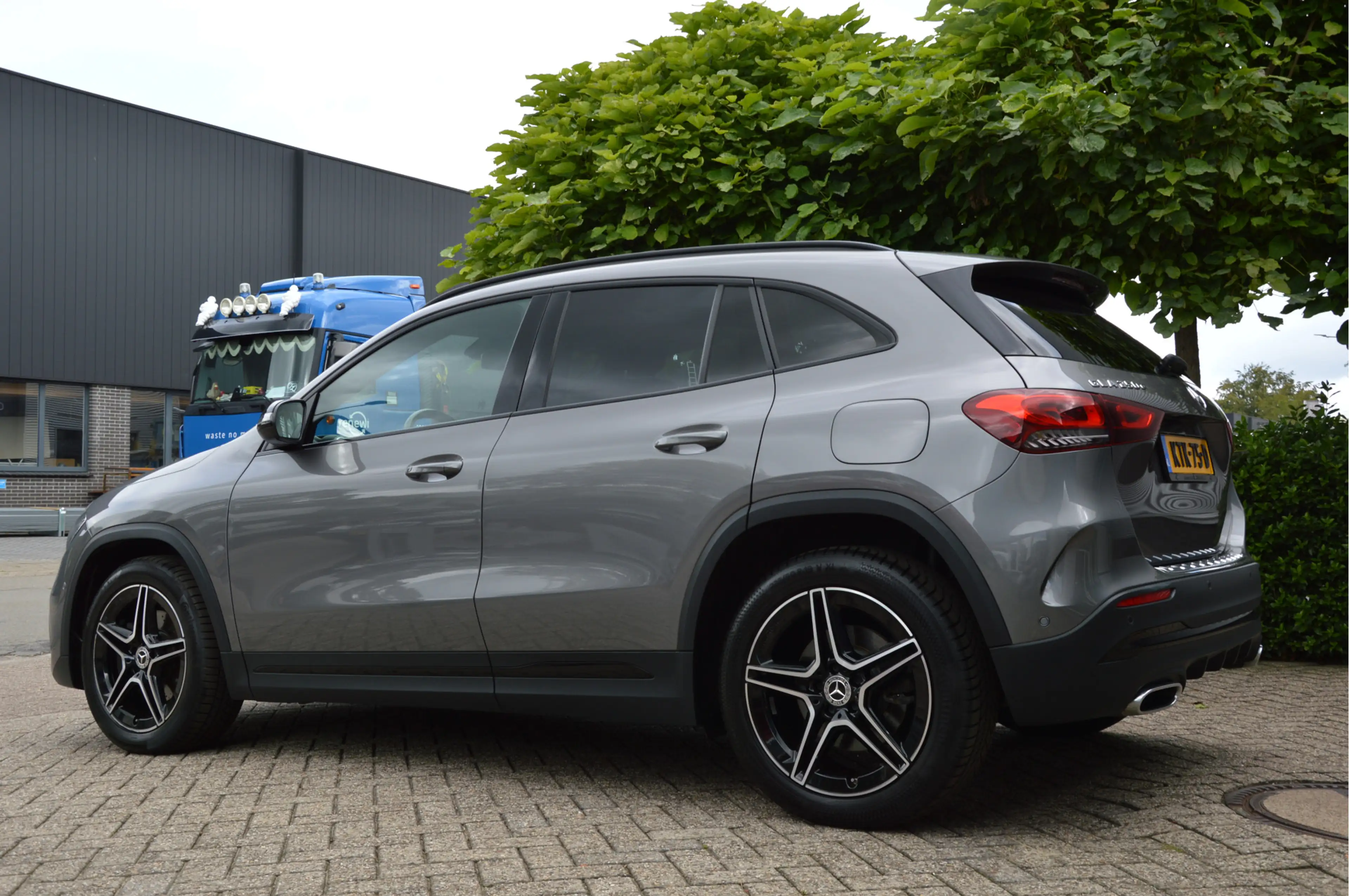 Mercedes-Benz GLA 250 e AMG Line PANORAMADAK | LED | NIGHT PACK | CRUISE — photo 10