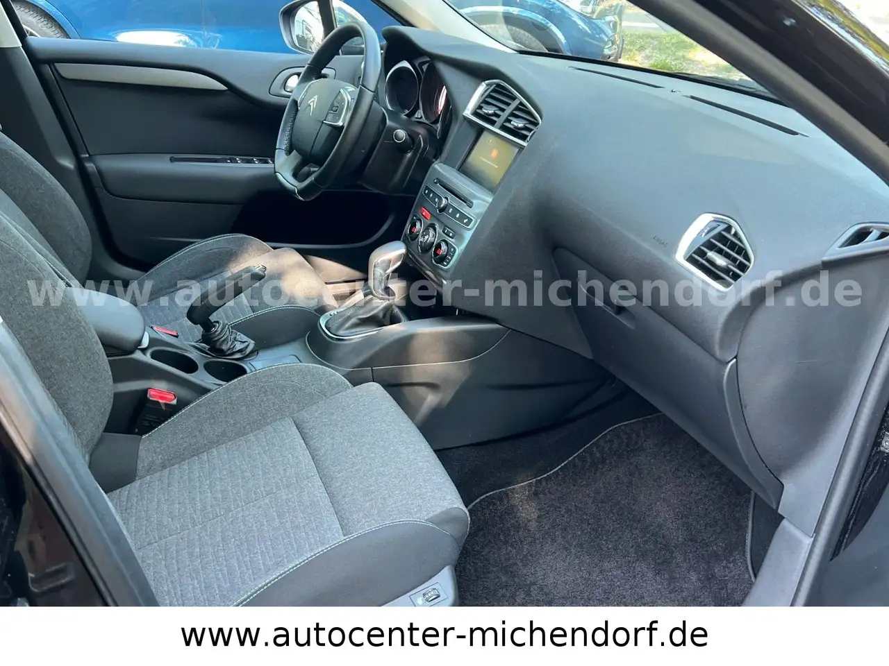 Das Auto