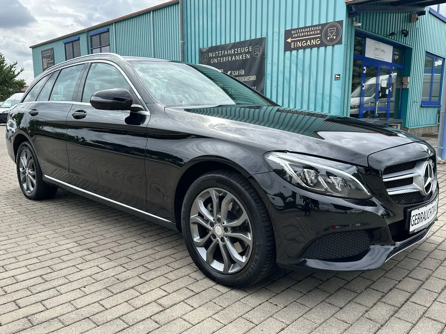 Mercedes-Benz C 220 C220 T d 4Matic/AHK+ILS-LED+NAVI+360°KAMERA+PDC Schwarz - 1