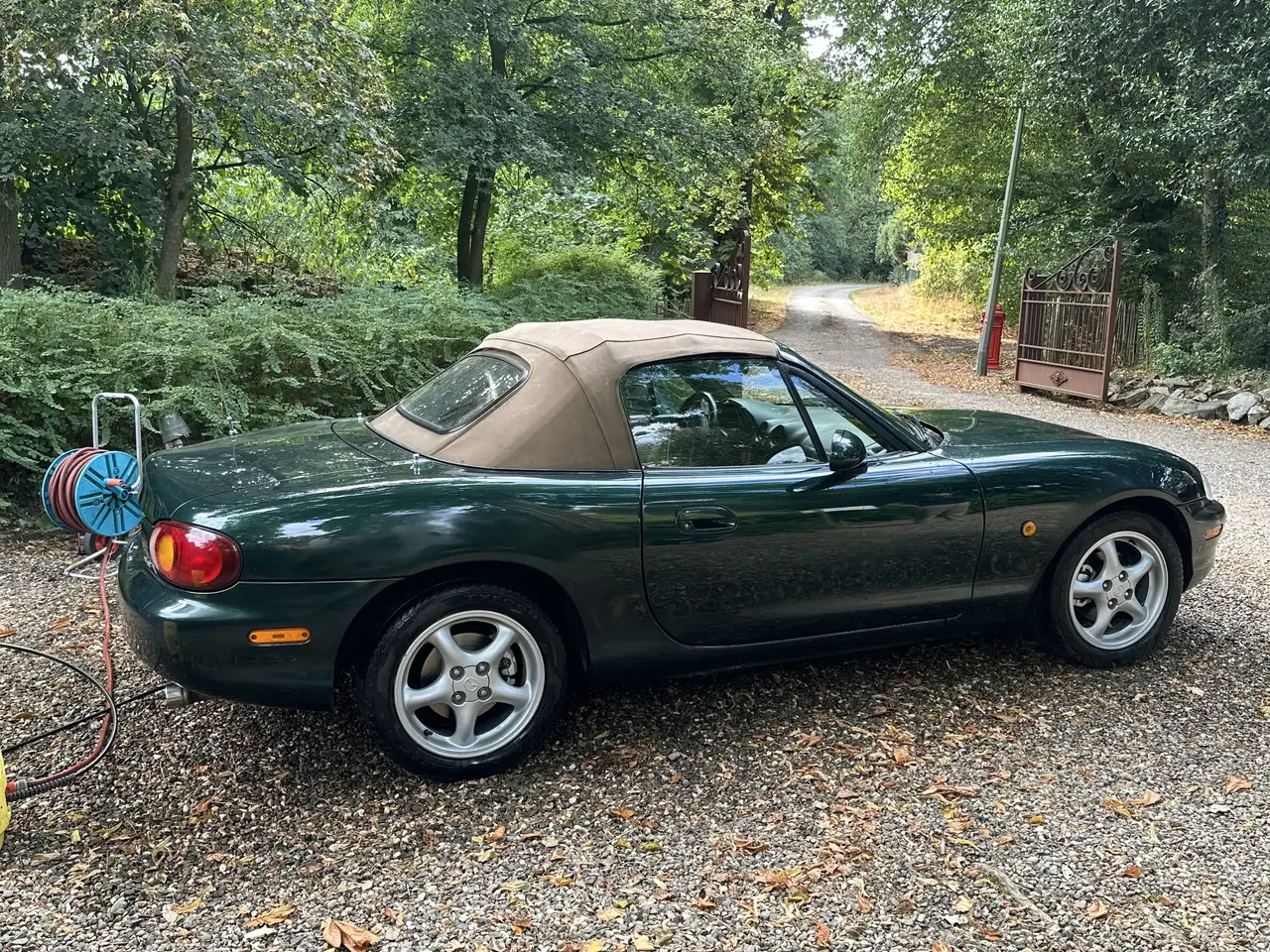 Mazda MX-5 1.6i, foto 2