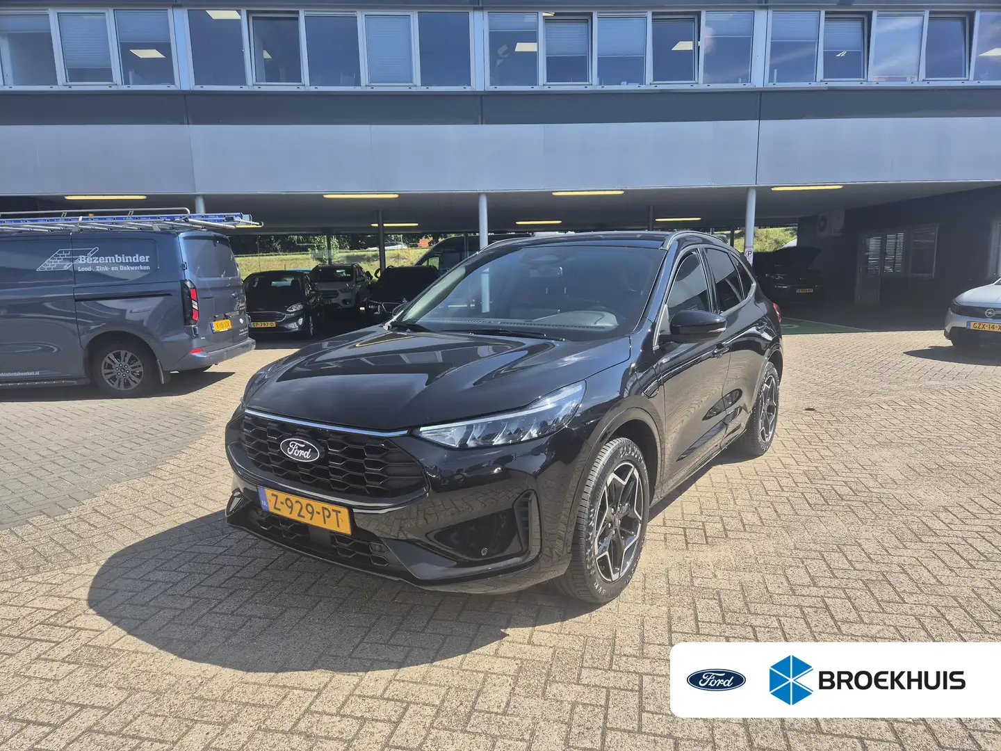 Ford Kuga 2.5 PHEV ST-Line | Trekhaak elektrisch uitklapbaar Zwart - 1