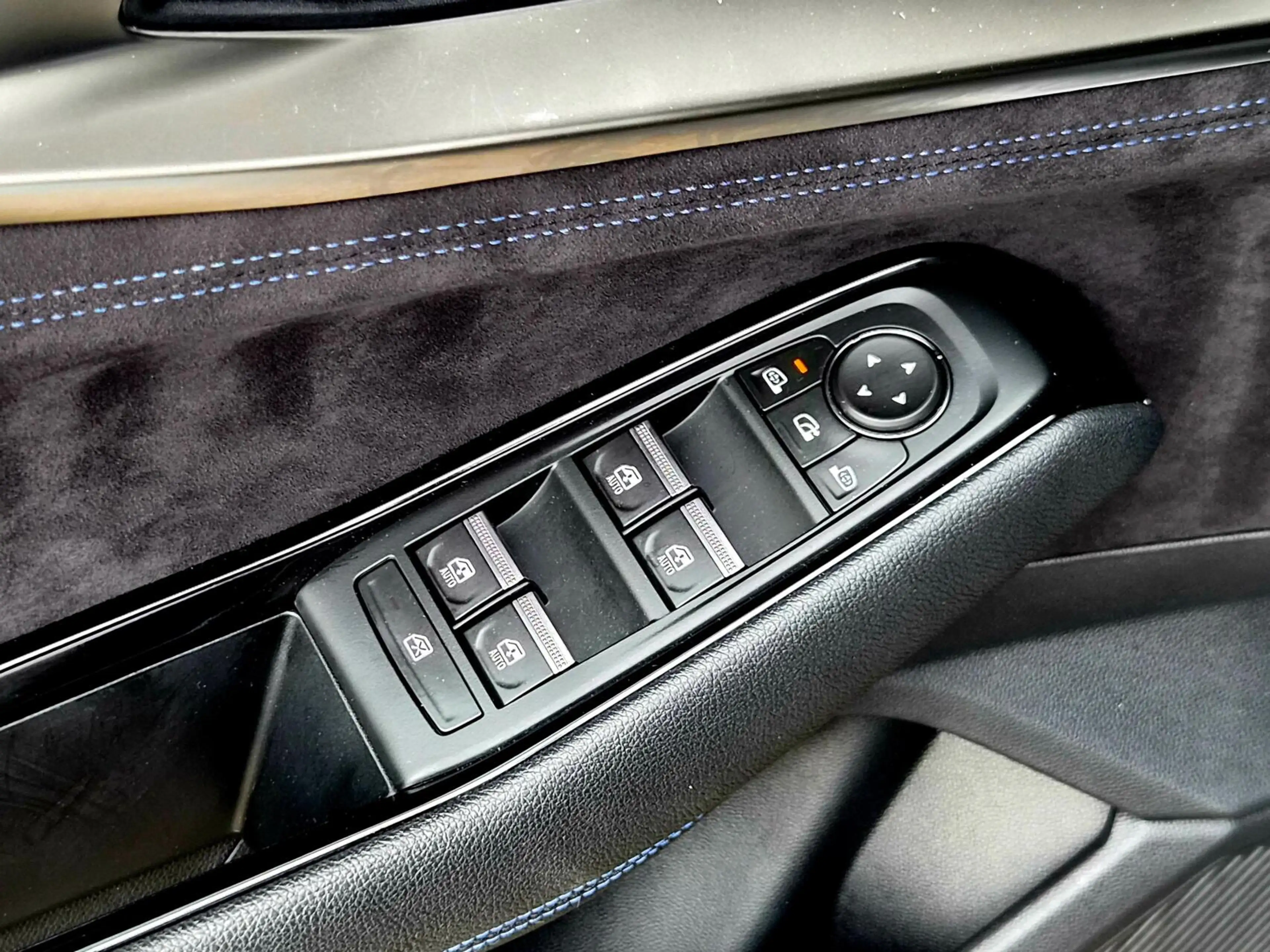 Renault Austral 1.2 E-Tech F.hybrid Techno Esprit Alpine Autom. — photo 33