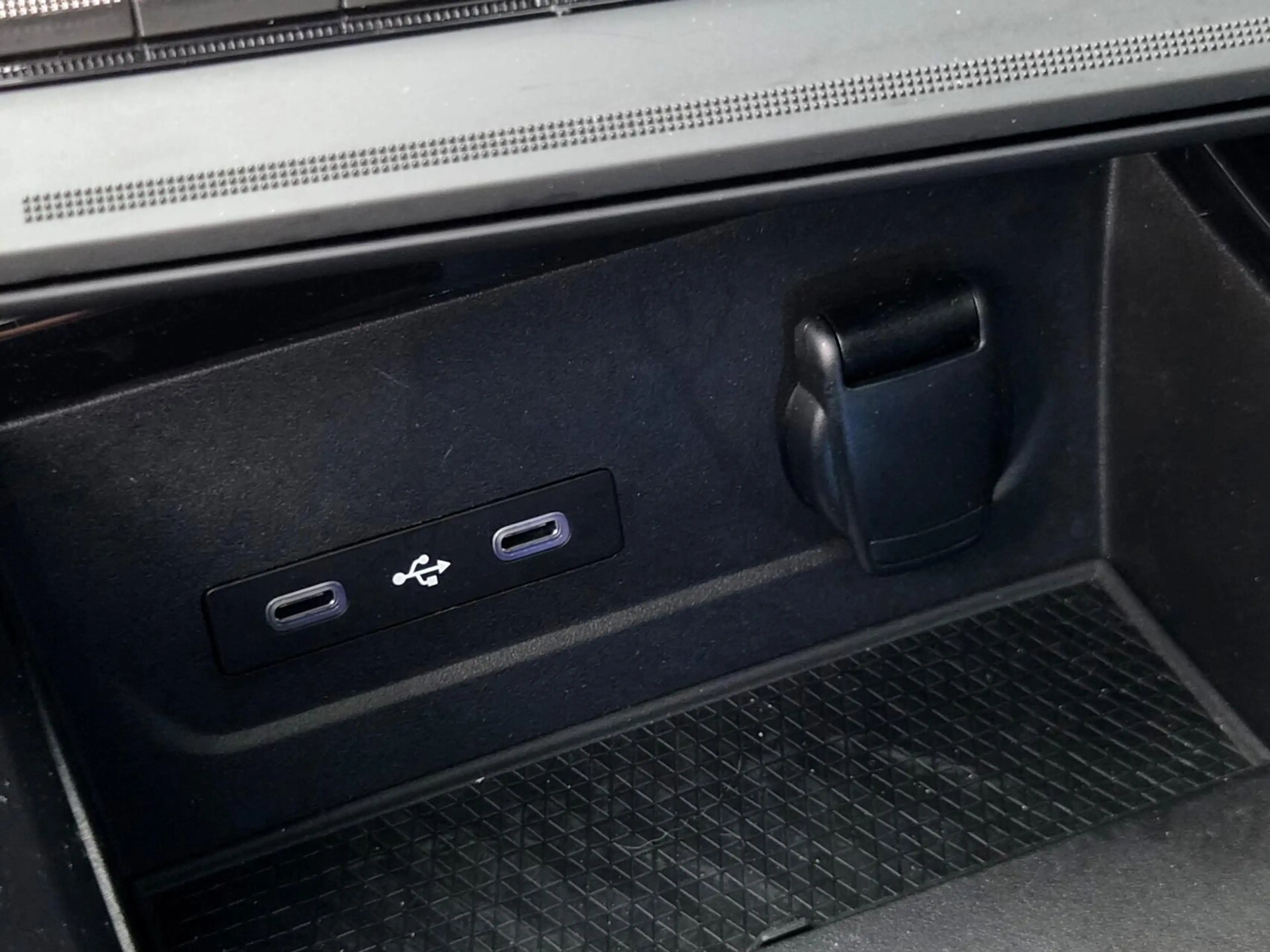 Renault Austral 1.2 E-Tech F.hybrid Techno Esprit Alpine Autom. — photo 22