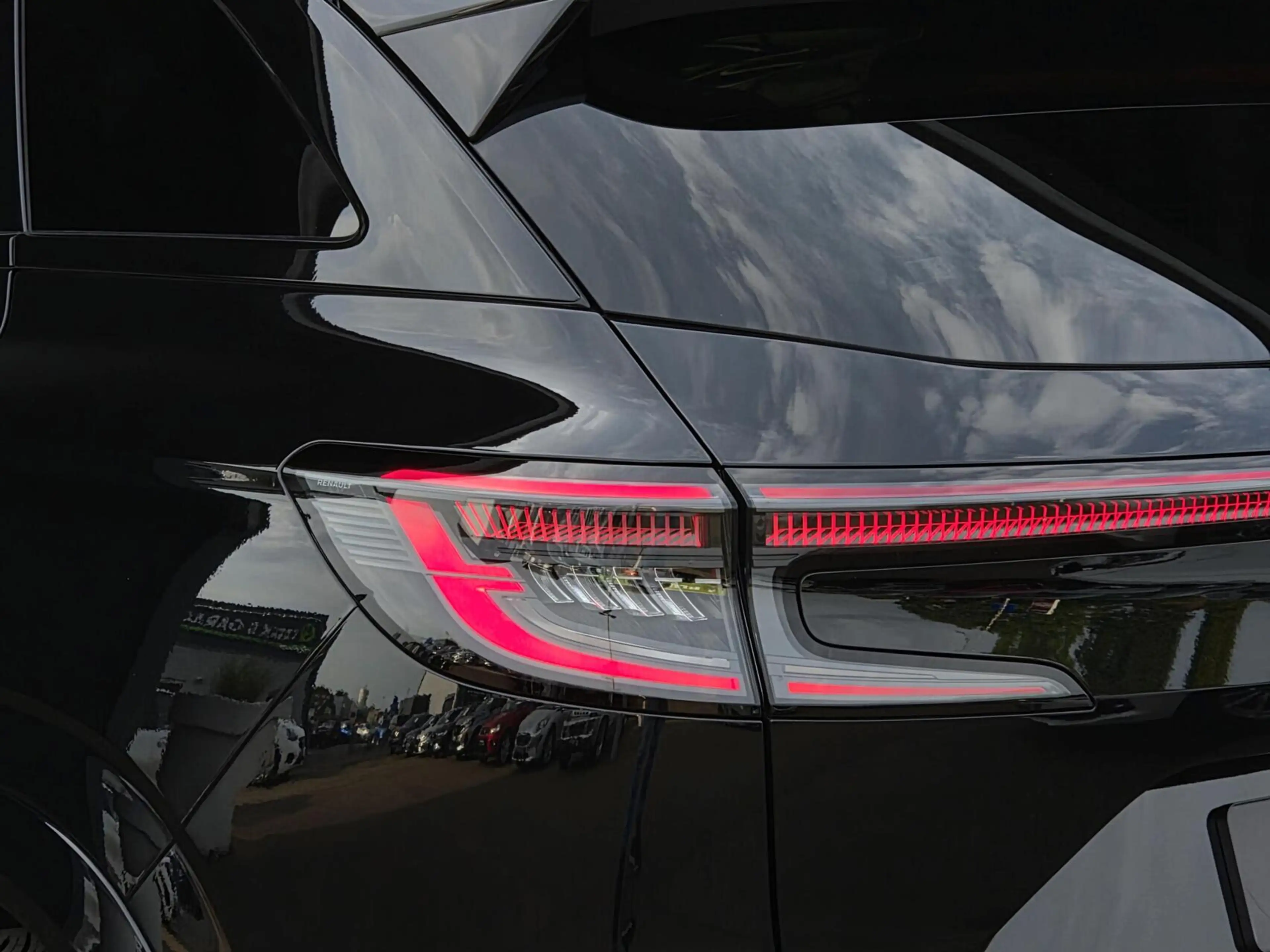 Renault Austral 1.2 E-Tech F.hybrid Techno Esprit Alpine Autom. — photo 27