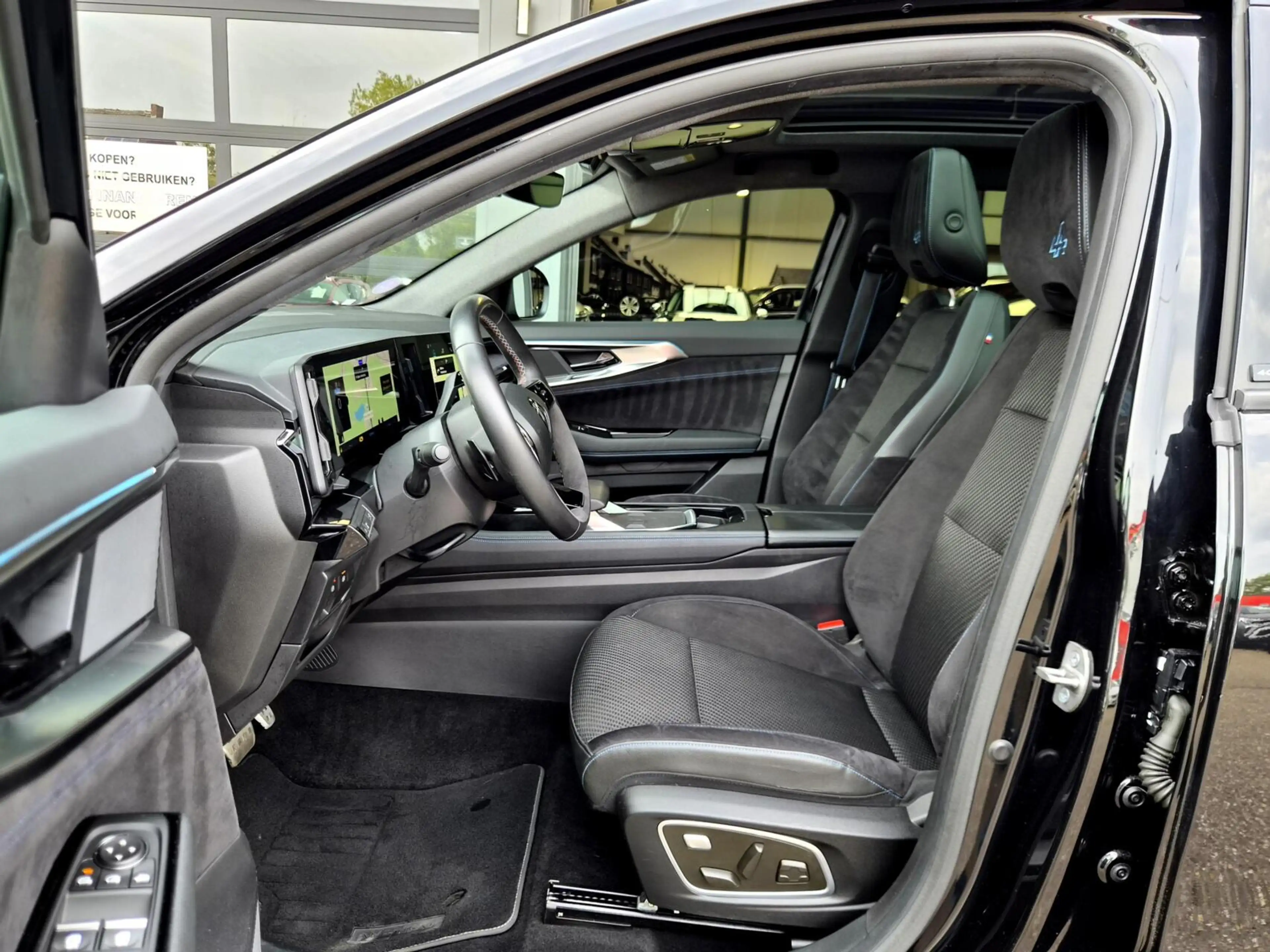 Renault Austral 1.2 E-Tech F.hybrid Techno Esprit Alpine Autom. — photo 4
