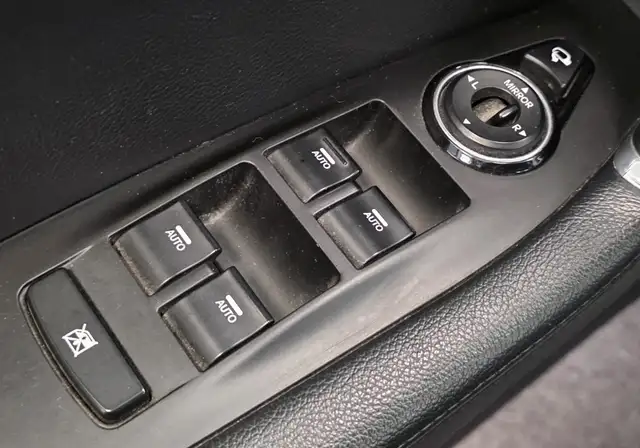 Hyundai I40 view 13
