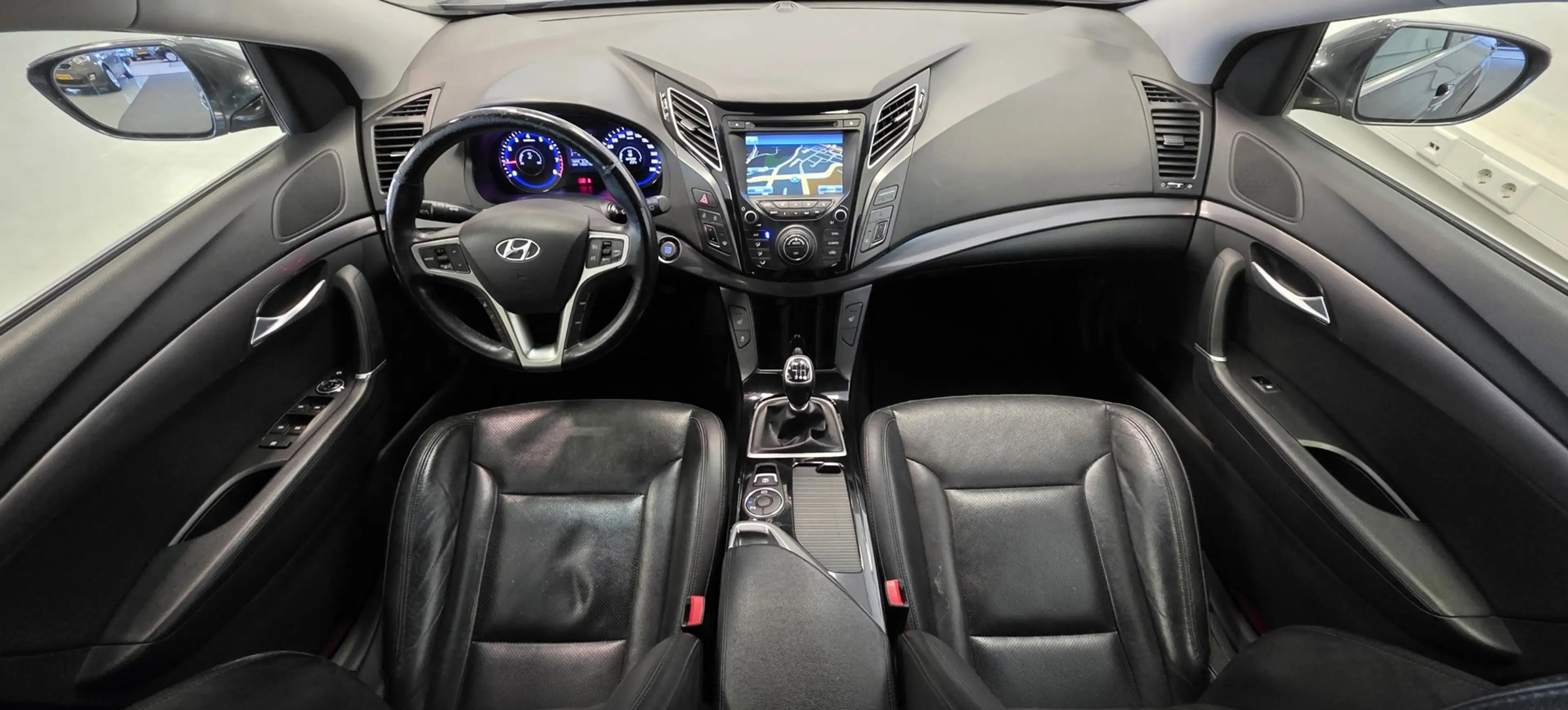 Hyundai i40 Wagon 1.6 GDI Blue Go! Edition 100% Onderhouden Tr — photo 8