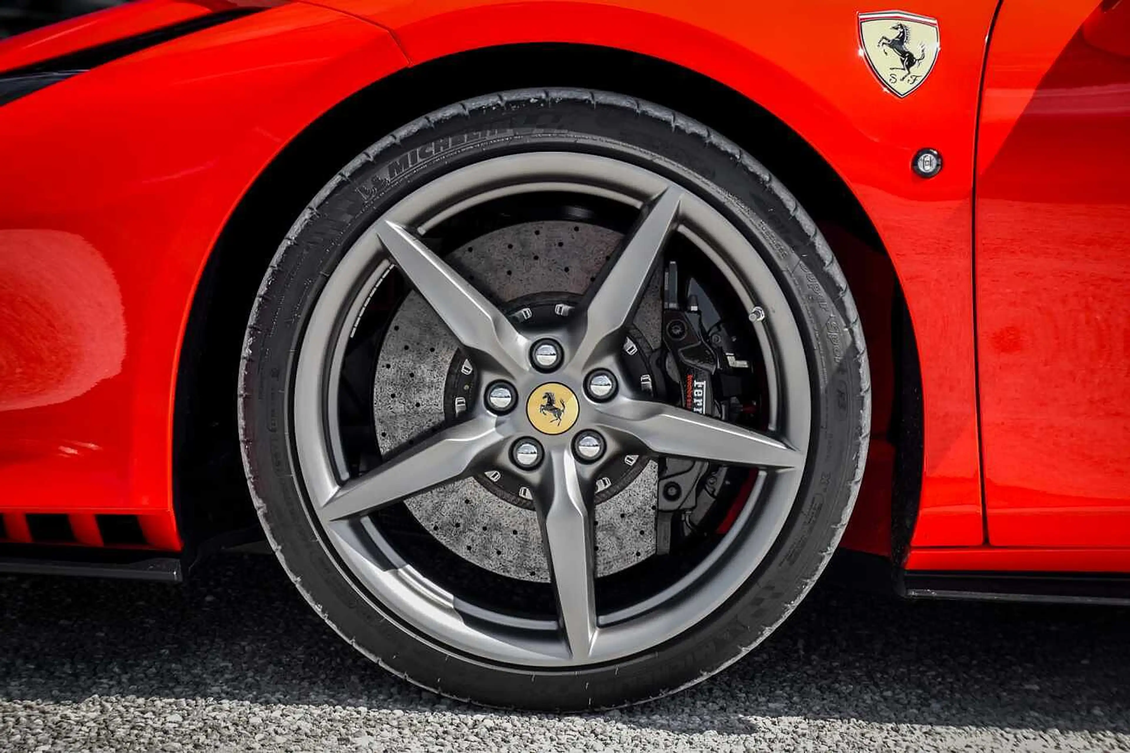 Ferrari F8 Spider 3.9 V8 Only 9500 KM! Extended Warranty — photo 8