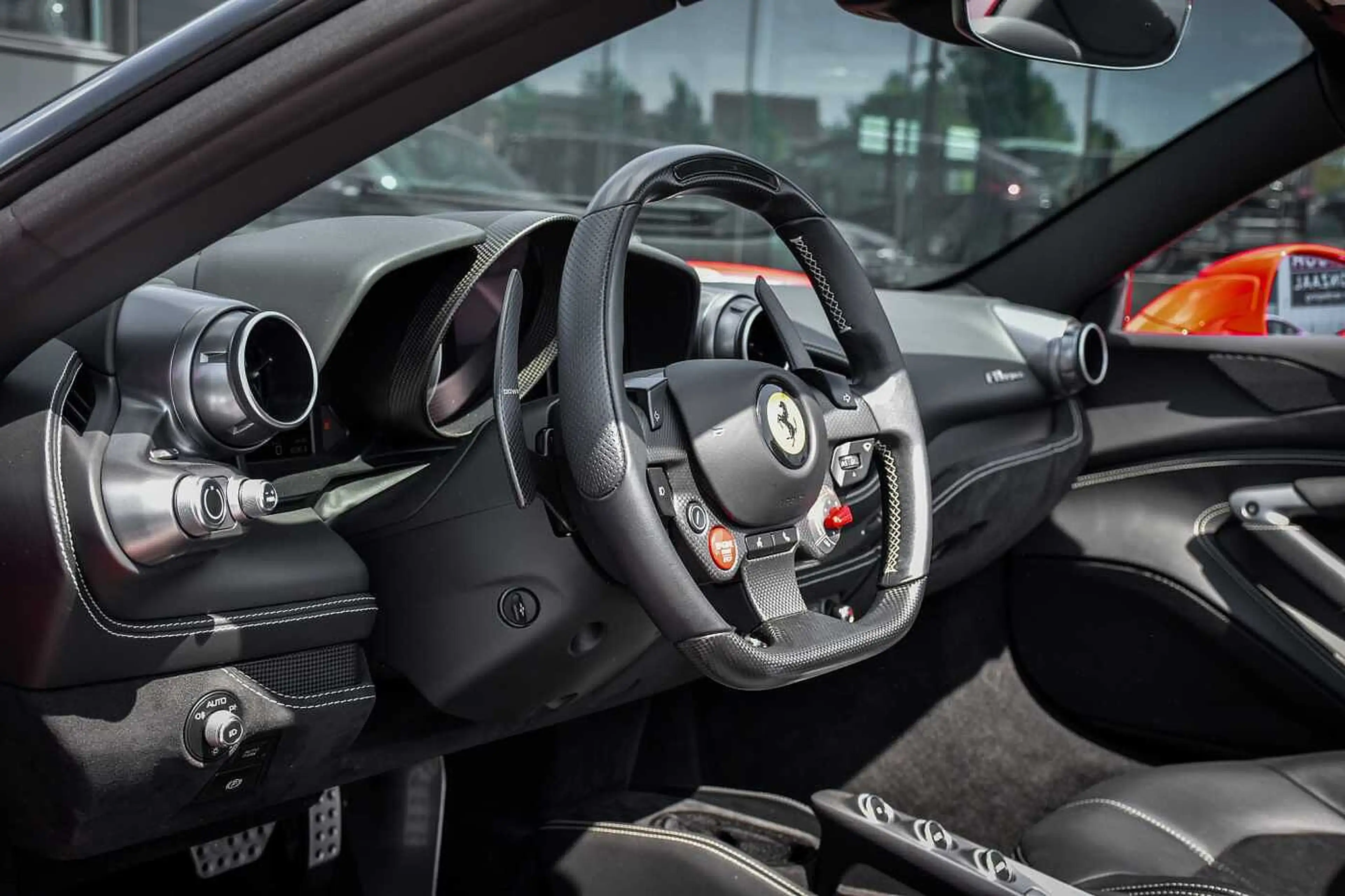 Ferrari F8 Spider 3.9 V8 Only 9500 KM! Extended Warranty — photo 14