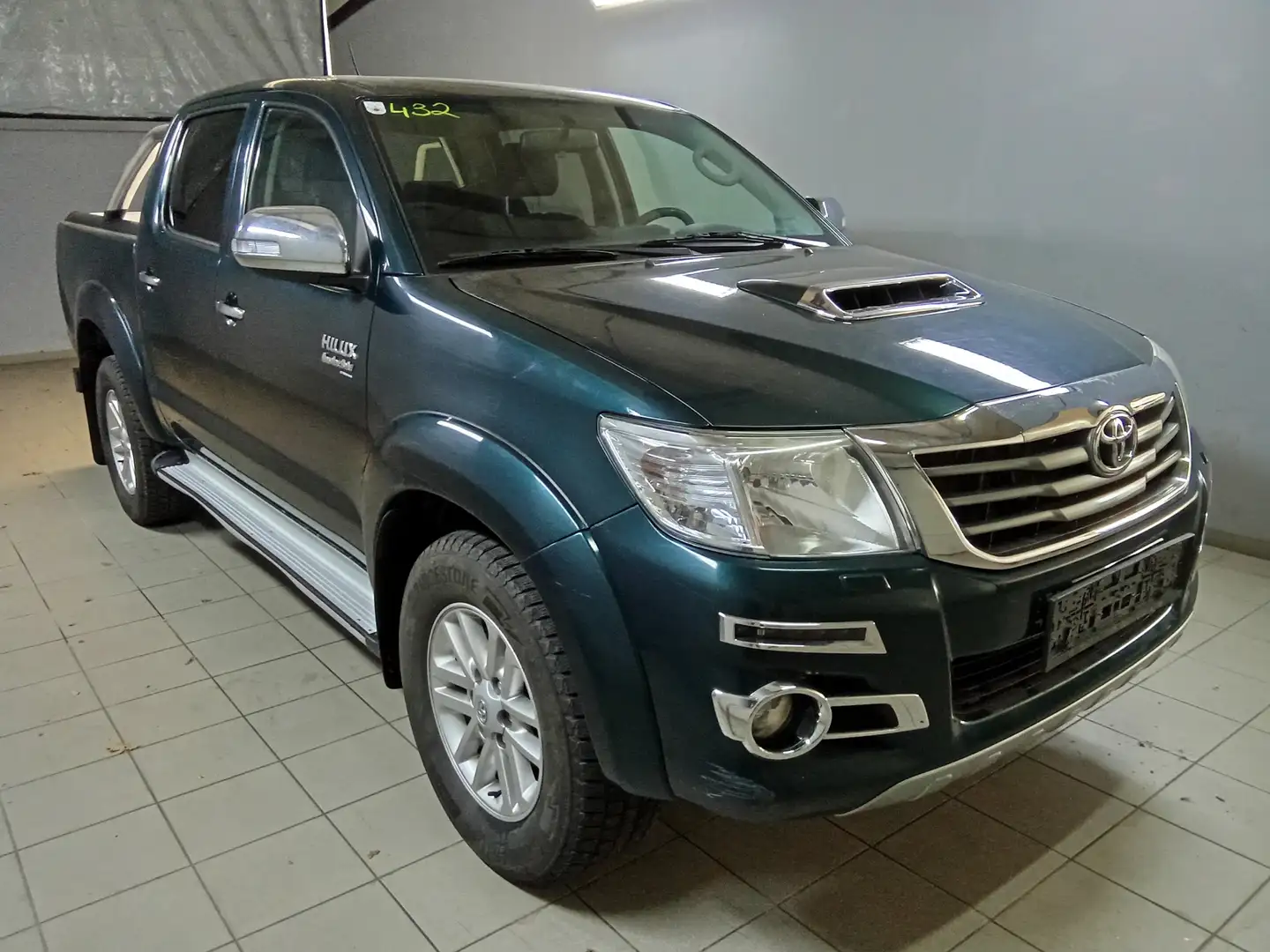 Toyota Hilux Double Cab Life 4x4 Grün - 2