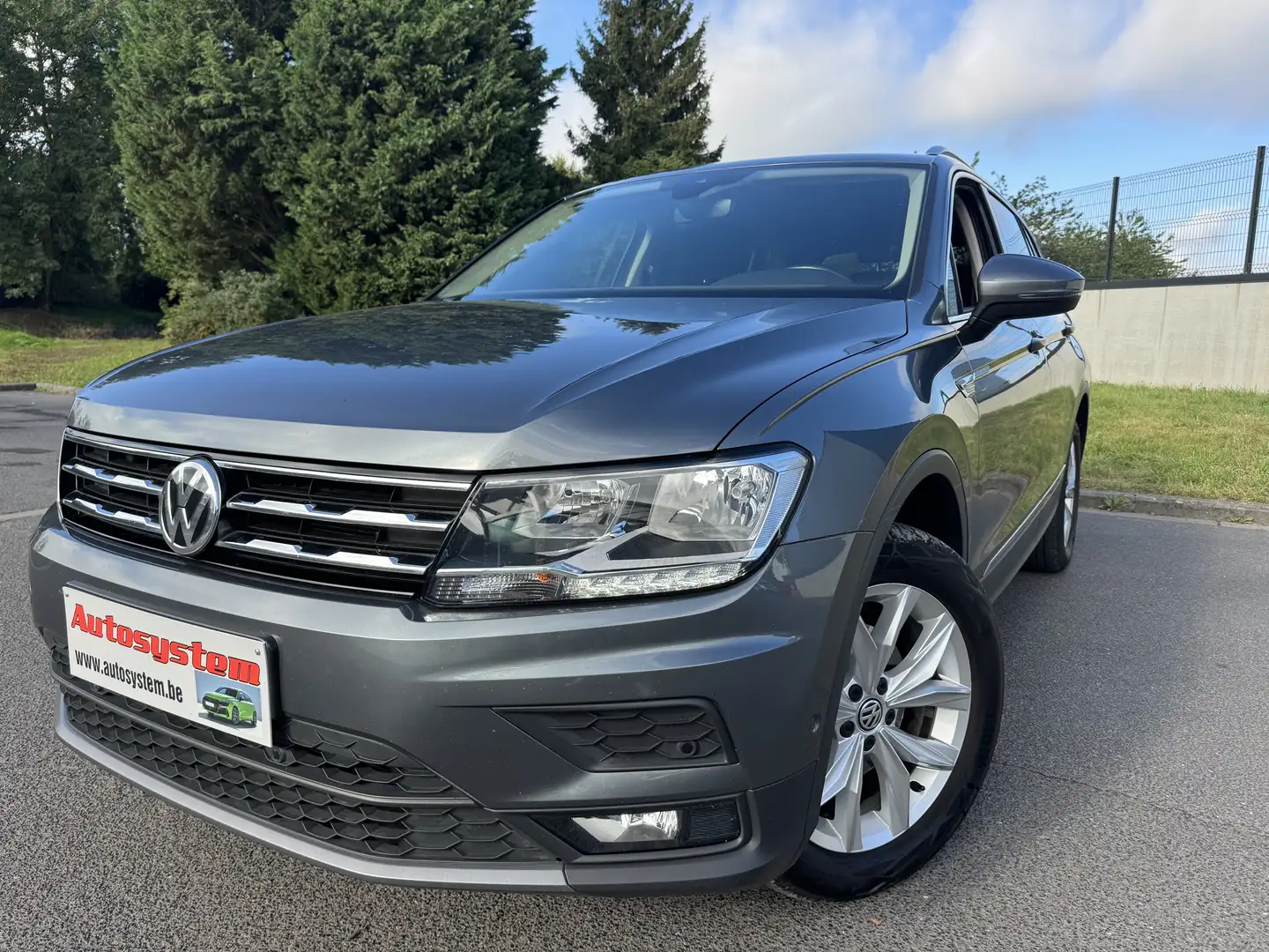 Volkswagen Tiguan Allspace Tiguan Allspace 2.0 TDi 7 Places DSG*Garantie 1an* Gris - 1