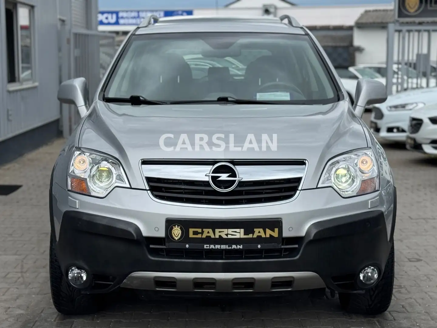 Opel Antara COSMO 4X4 1.HAND+NAVI+LEDER+XENON+AHK Silber - 2