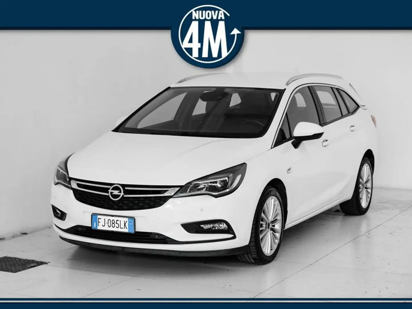 Opel Astra 1.6 CDTi 136CV Start&Stop Sports Tourer Innovation Wit - 1